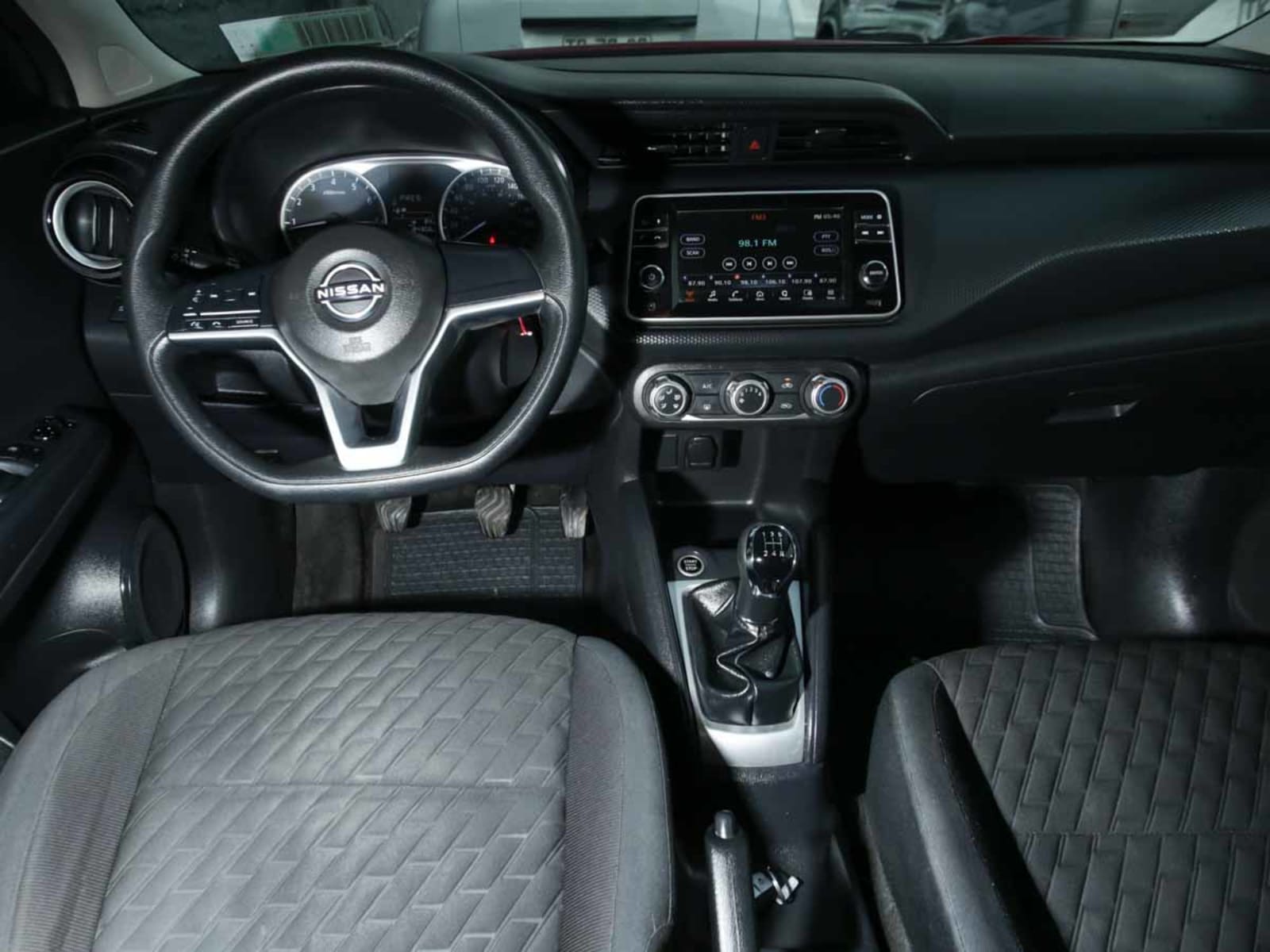 NISSAN KICKS ADVANCE 1.6 2023 - Imagen 9 de 10