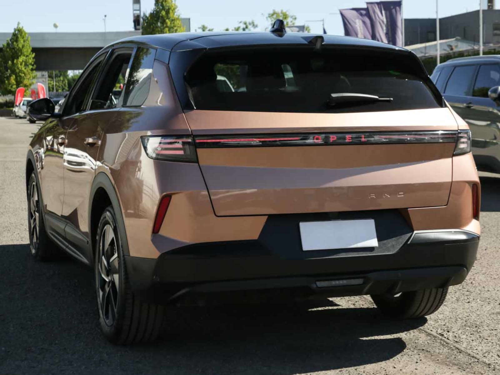OPEL NEW GRANDLAND GS HYBRID 136 AT 2025 - Imagen 4 de 13
