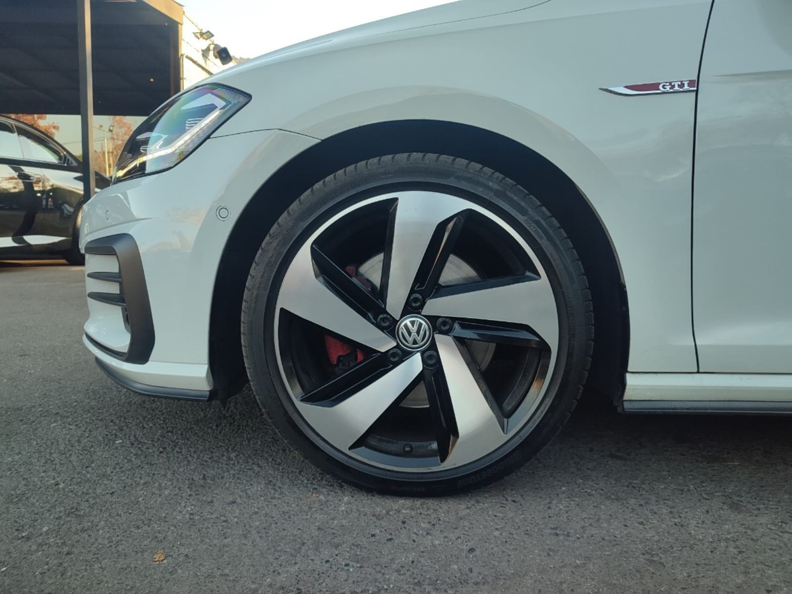 VOLKSWAGEN GOLF GTI 2.0 TSI DSG 2018 - Imagen 4 de 17