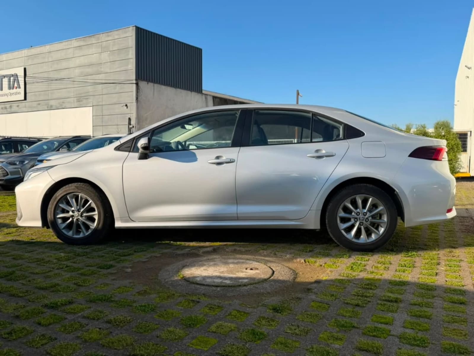 TOYOTA COROLLA 2.0 XEI 4X2 CVT AT 4P 2022 - Imagen 8 de 20