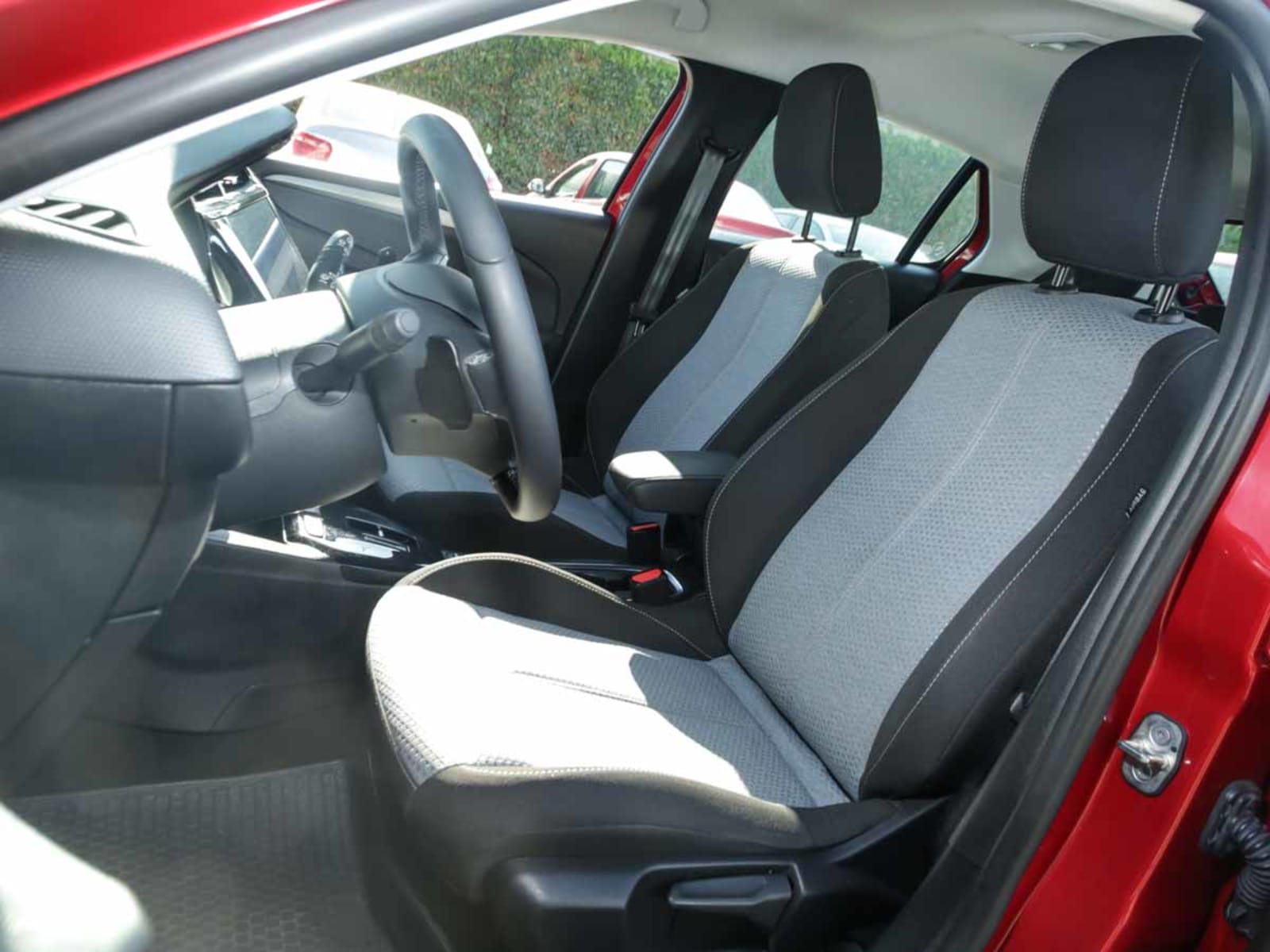 OPEL CORSA 100 1.2 AUT 2025 - Imagen 10 de 13