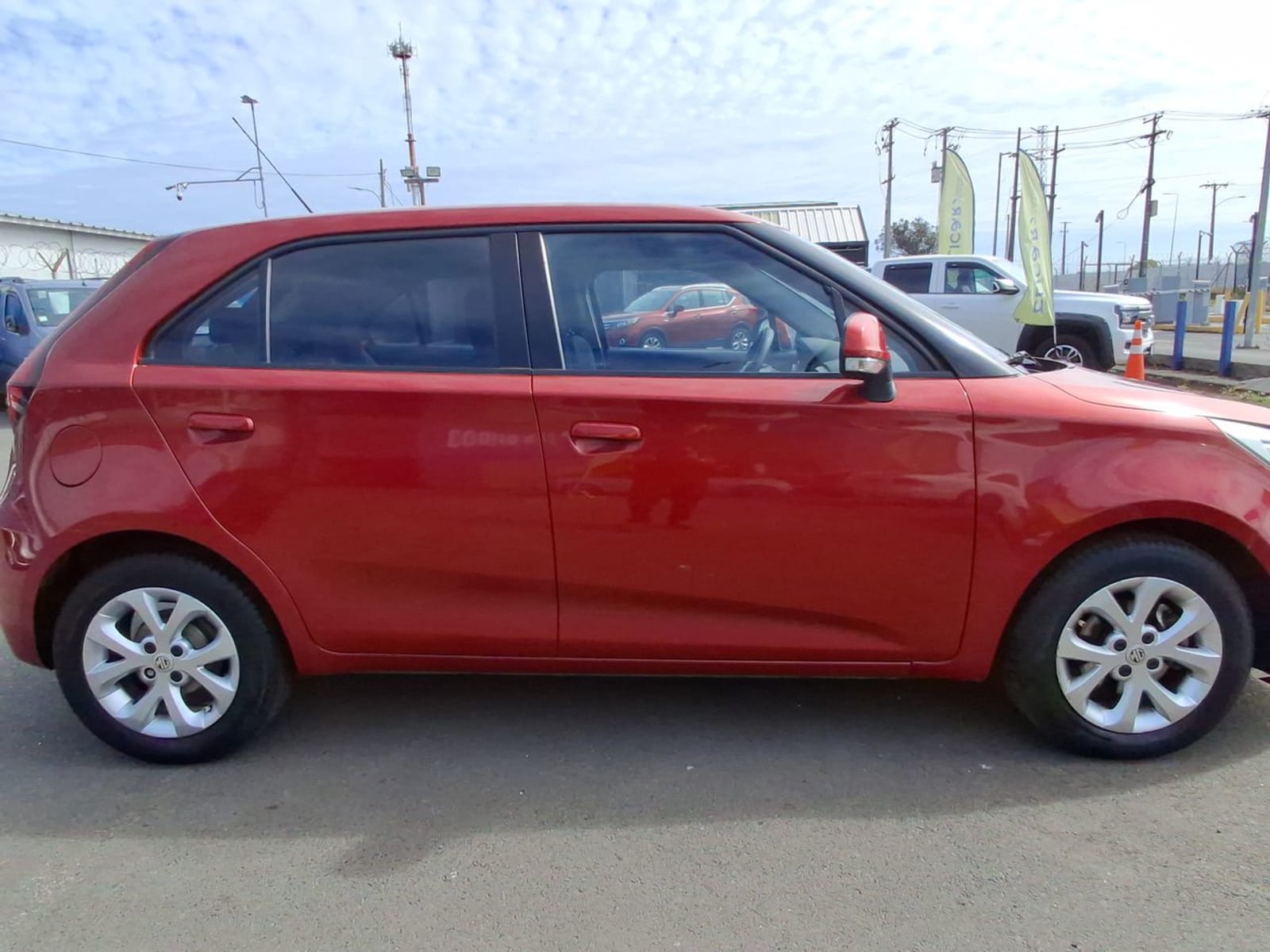 Mg Mg 3 1.5 Std 4x2 Hb Mt 5p 2021 - Imagen 8 de 8