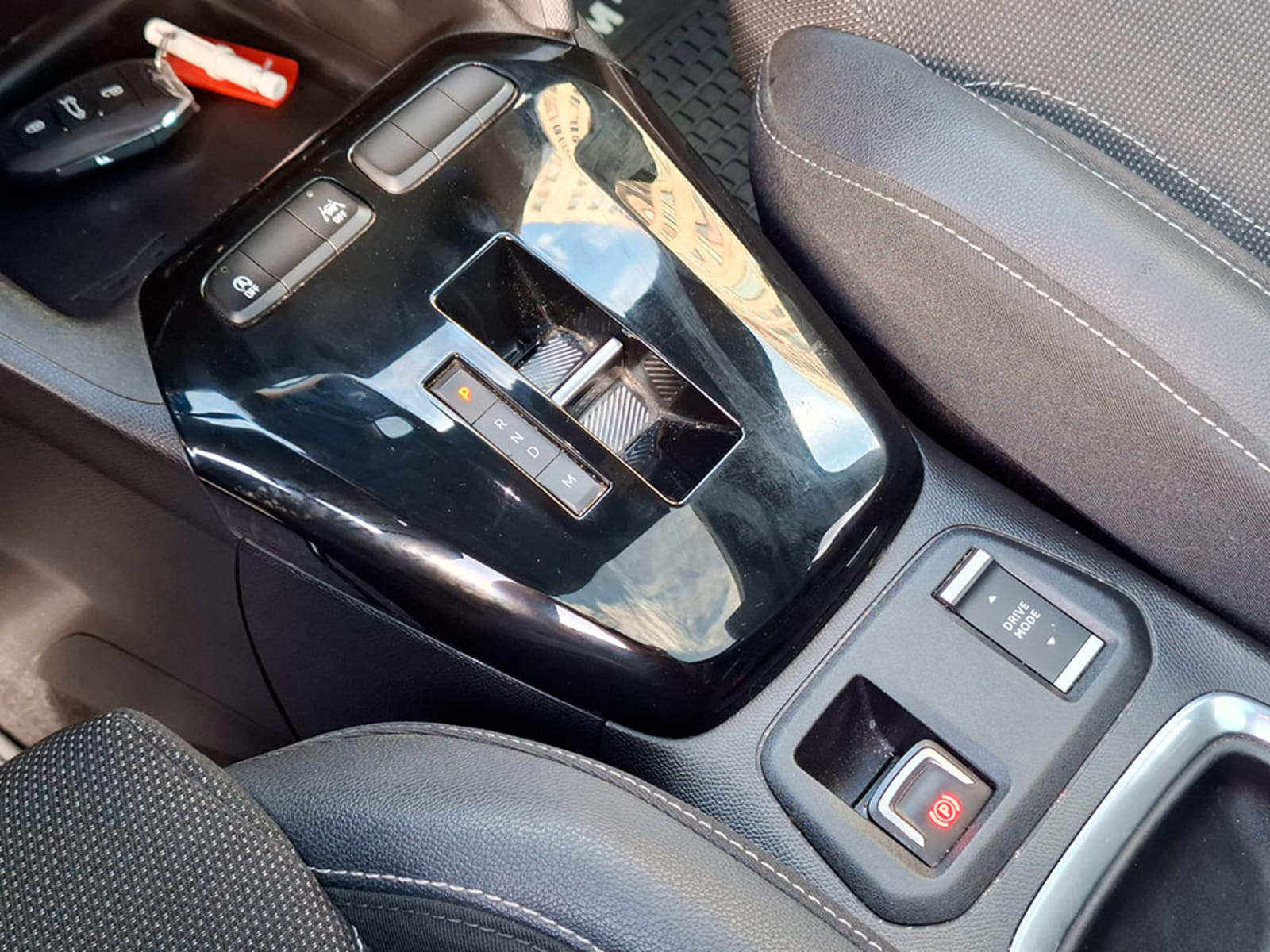 OPEL CORSA 1.2 EDITION AT 2024 - Imagen 17 de 20