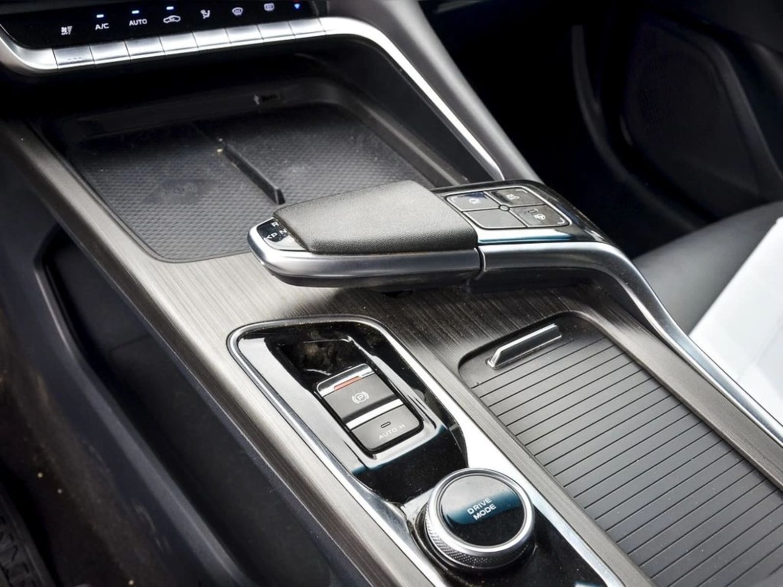 CHANGAN UNI-T 1.5 ELITE AT 2022 - Imagen 12 de 15