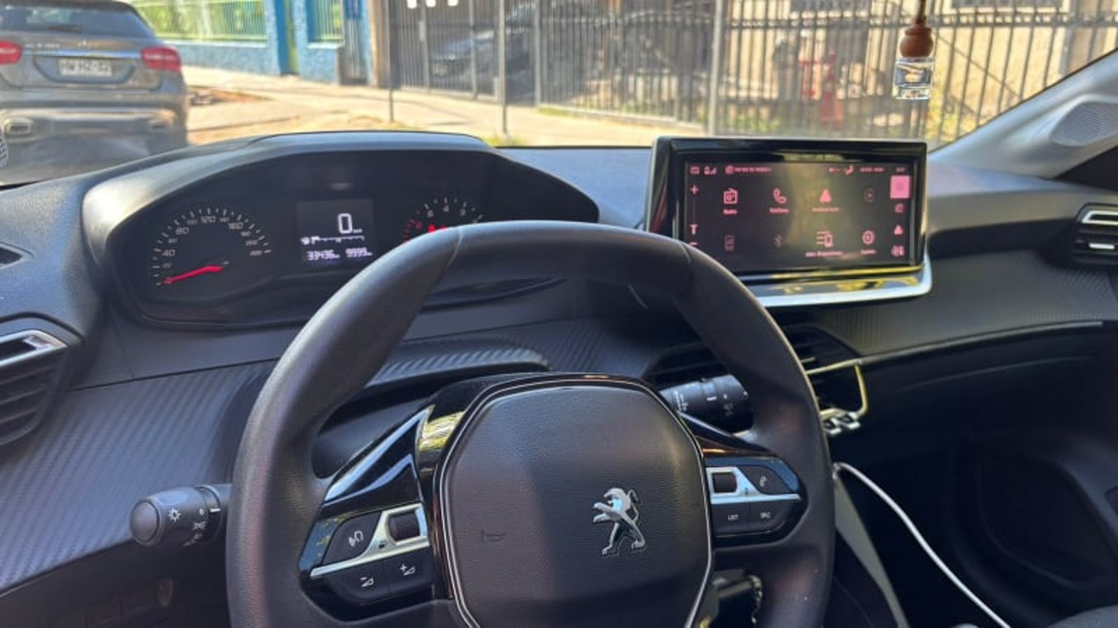 Peugeot 208 Style 2023 - Imagen 6 de 8