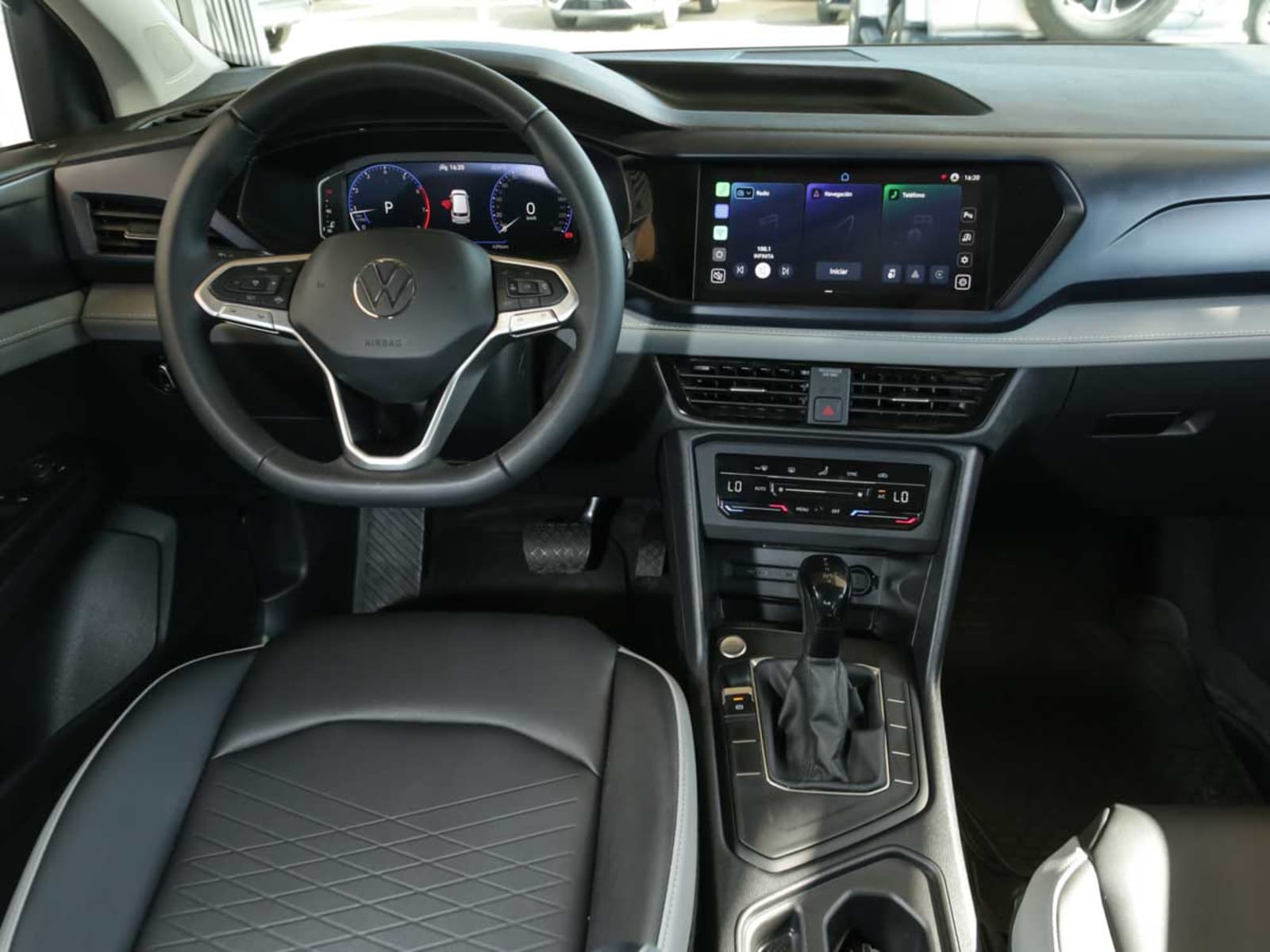 VOLKSWAGEN TAOS TSI 1.4 AT 2026 - Imagen 12 de 13