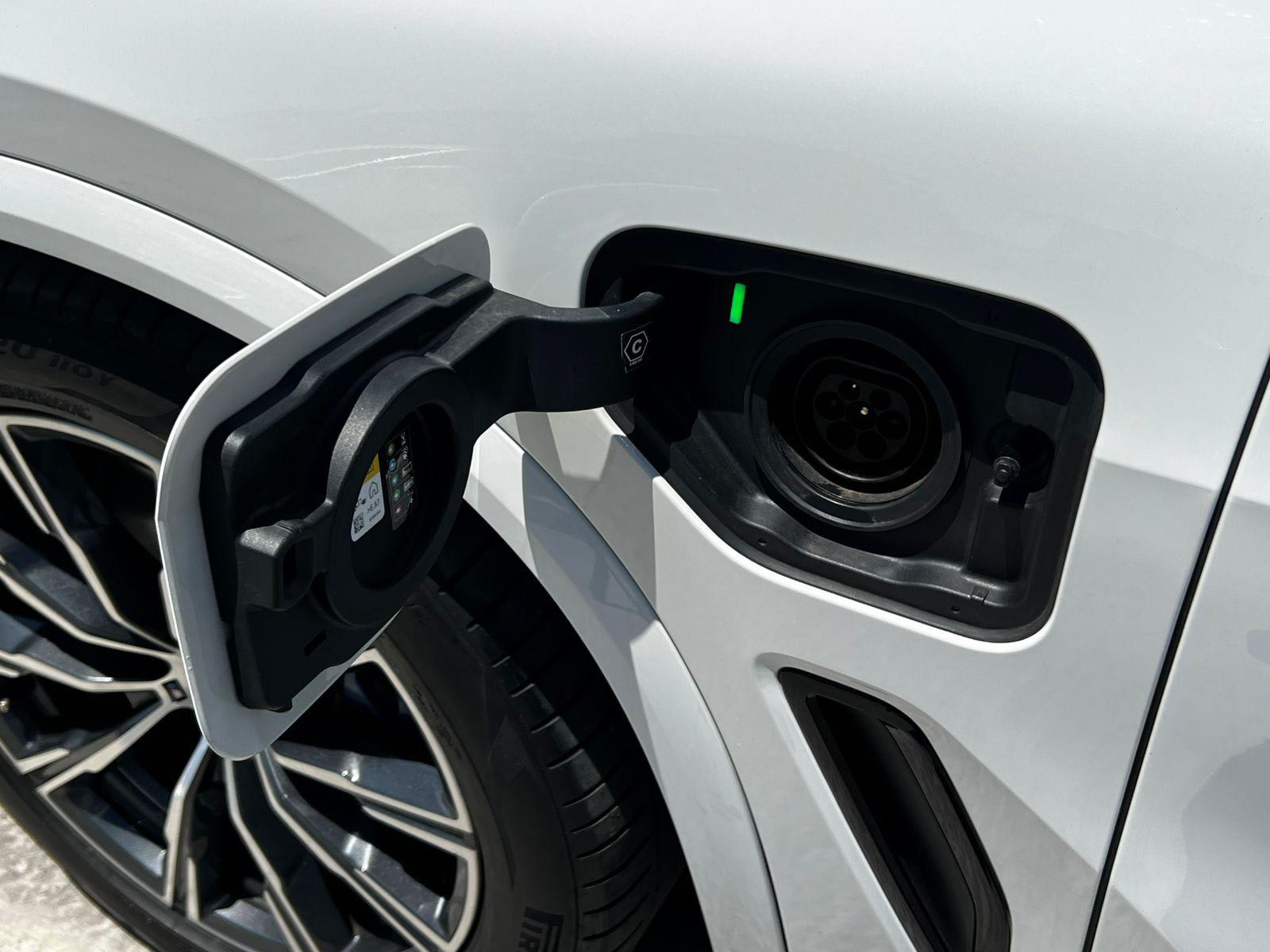 BMW X5 45E HÍBRIDO XDRIVE 2023 - Imagen 8 de 20