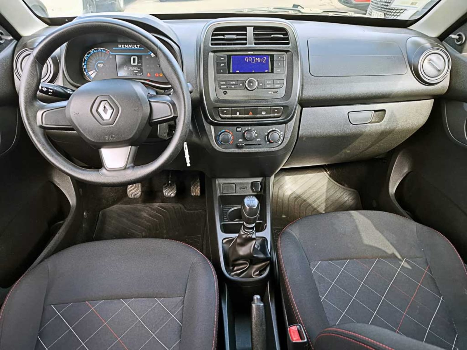 RENAULT KWID (IN) 1.0 HB INTENS MT 2024 - Imagen 13 de 18