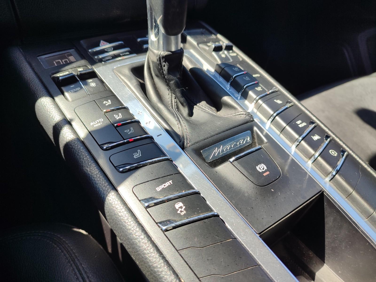 PORSCHE MACAN R4 4WD 2.0 2017 - Imagen 13 de 16