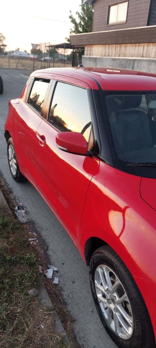 Suzuki Swift 2022 - Imagen 4 de 5