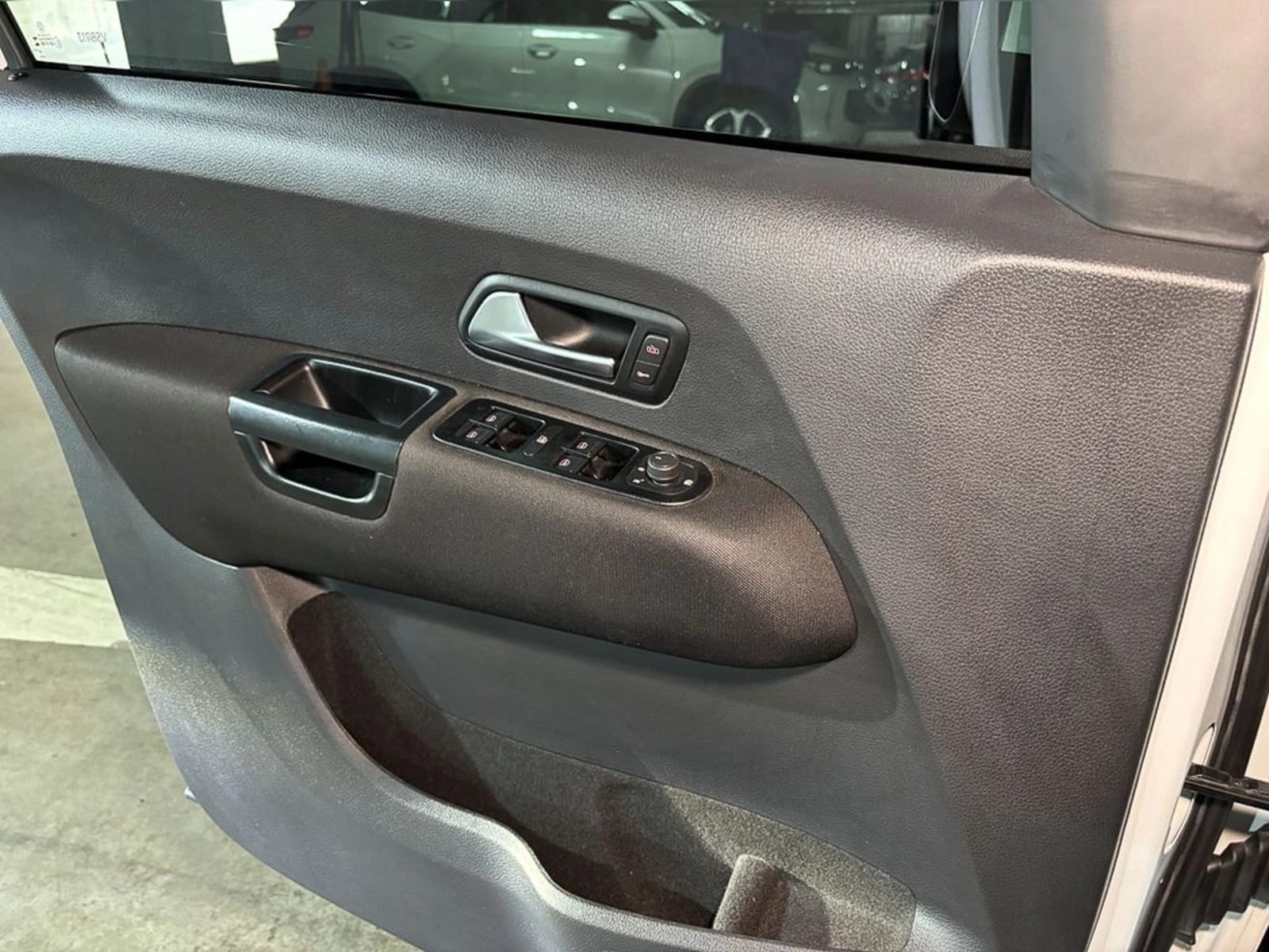 VOLKSWAGEN AMAROK V6 3.0 TDI AT Comfortline 4Motion 2026 - Imagen 16 de 16