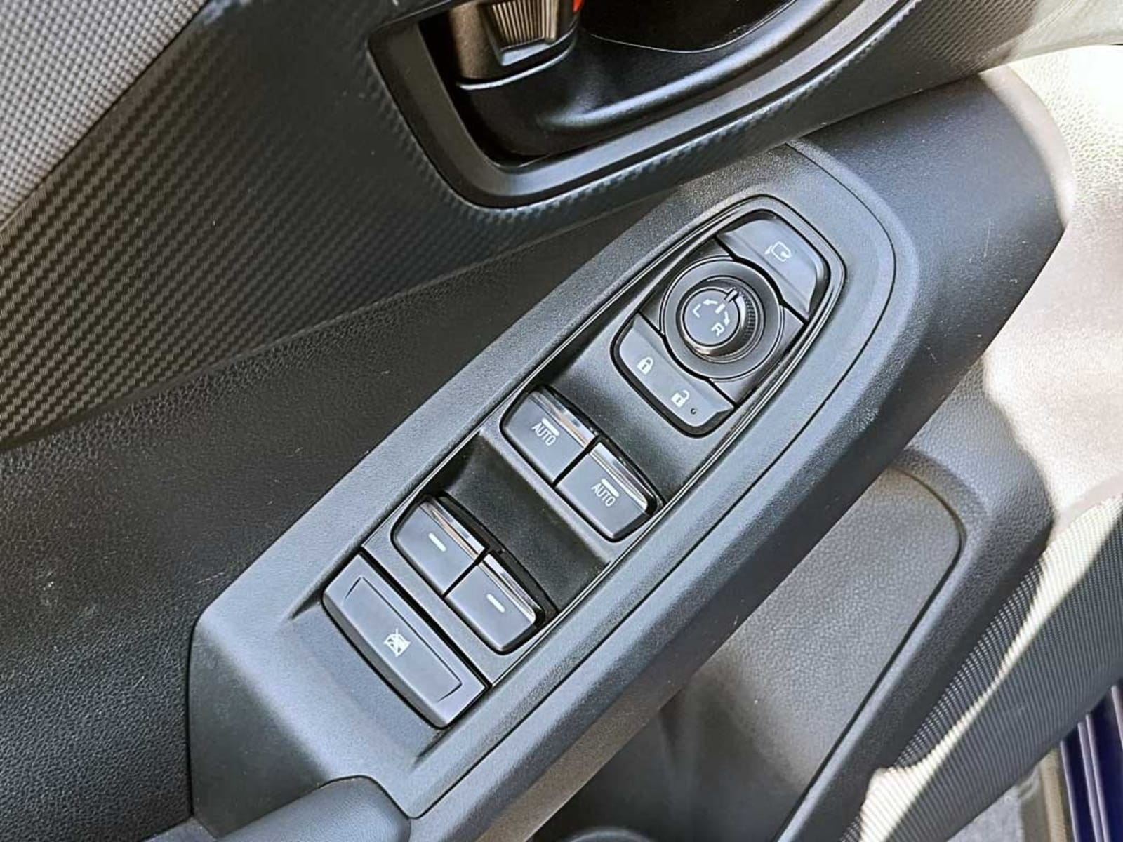 SUBARU CROSSTREK (IN) 2.0 AT 4X4 2024 - Imagen 12 de 20