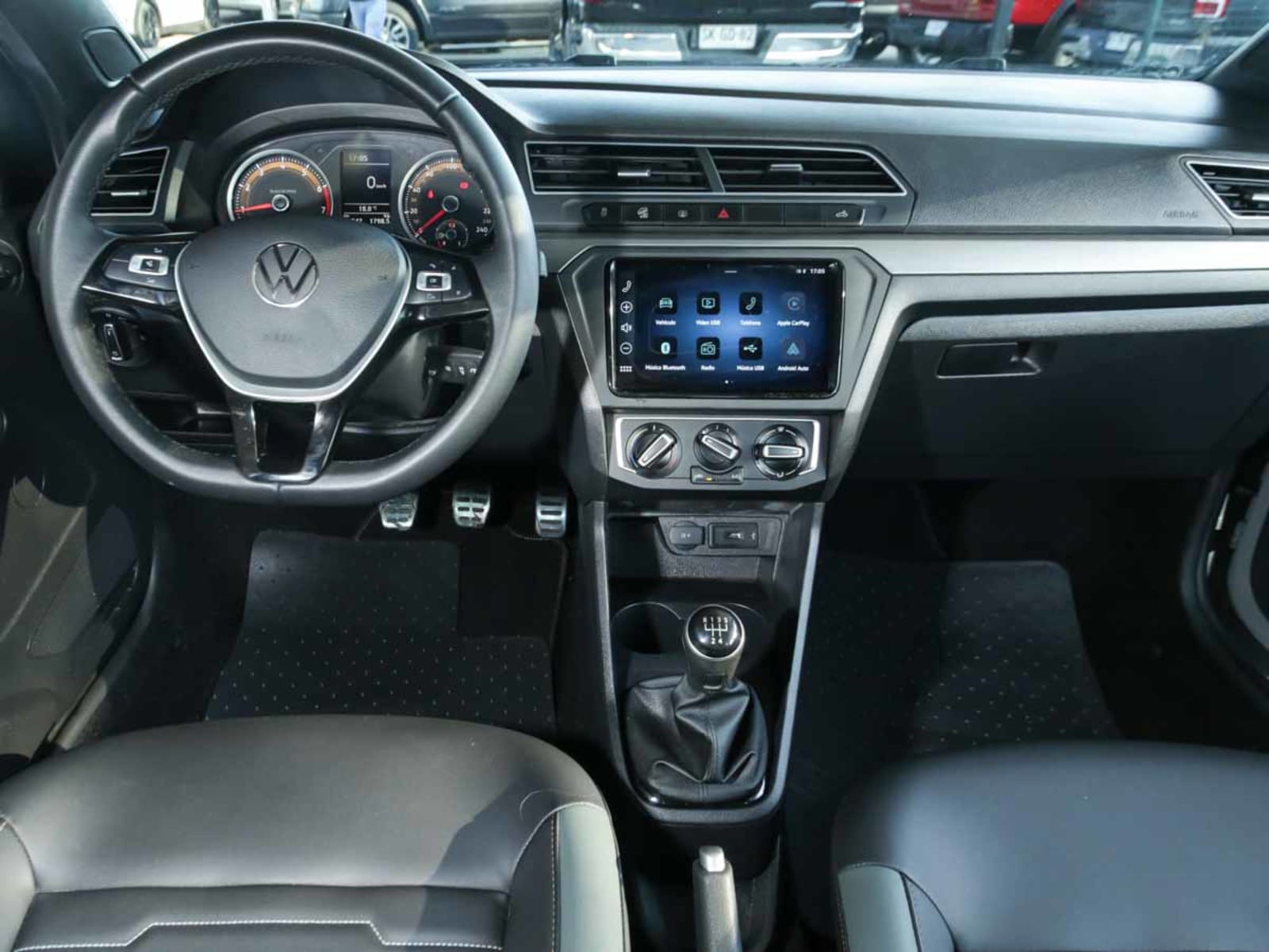 VOLKSWAGEN SAVEIRO CROSS DCAB 1.6 2025 - Imagen 13 de 14