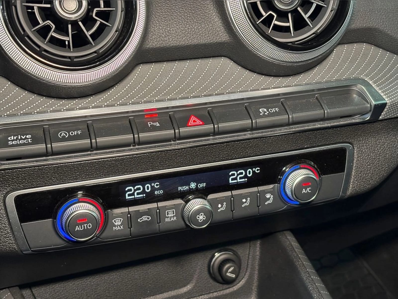 AUDI Q2 1.4 35 TFSI 4X2 AT 5P 2025 - Imagen 11 de 15