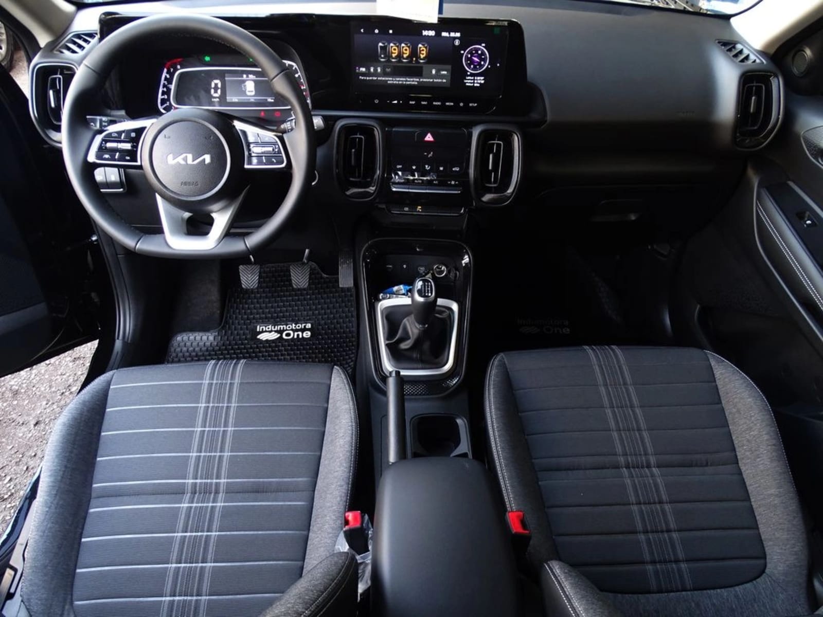 KIA SONET EX 1.5 6MT FULL 2025 - Imagen 18 de 20