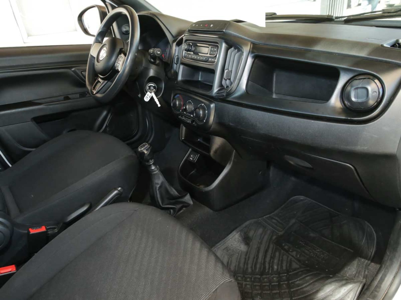 RAM 700 SLT CS 1.4 2023 - Imagen 12 de 13