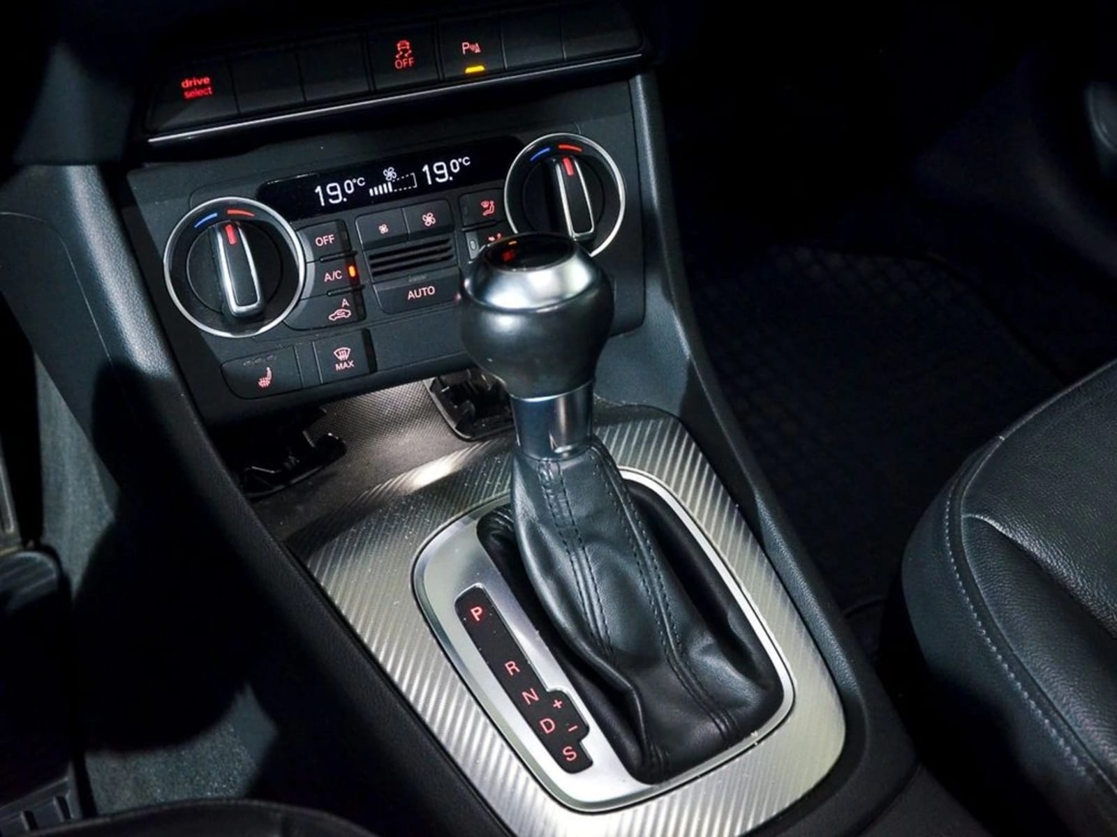 AUDI Q3 2.0 TDI QUATTRO 2017 - Imagen 10 de 16