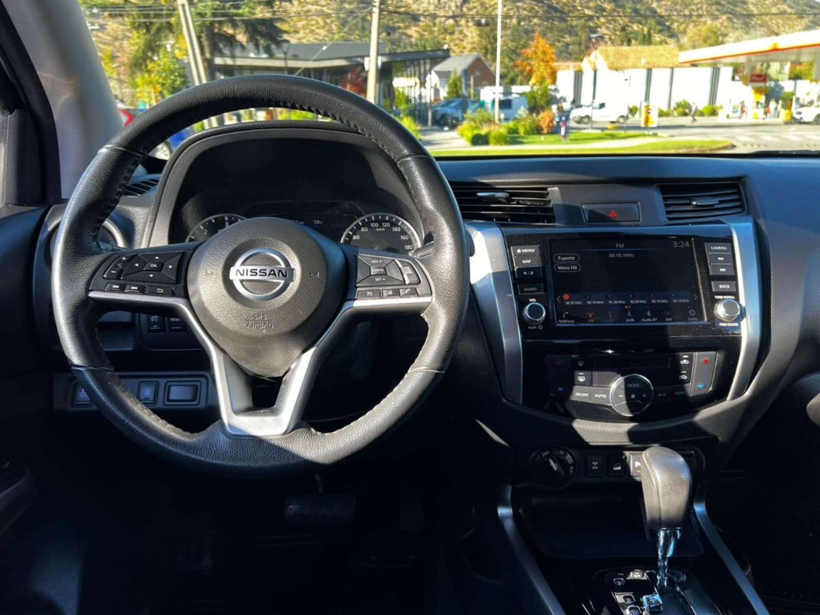 NISSAN NAVARA LE 4X4 2022 - Imagen 11 de 20