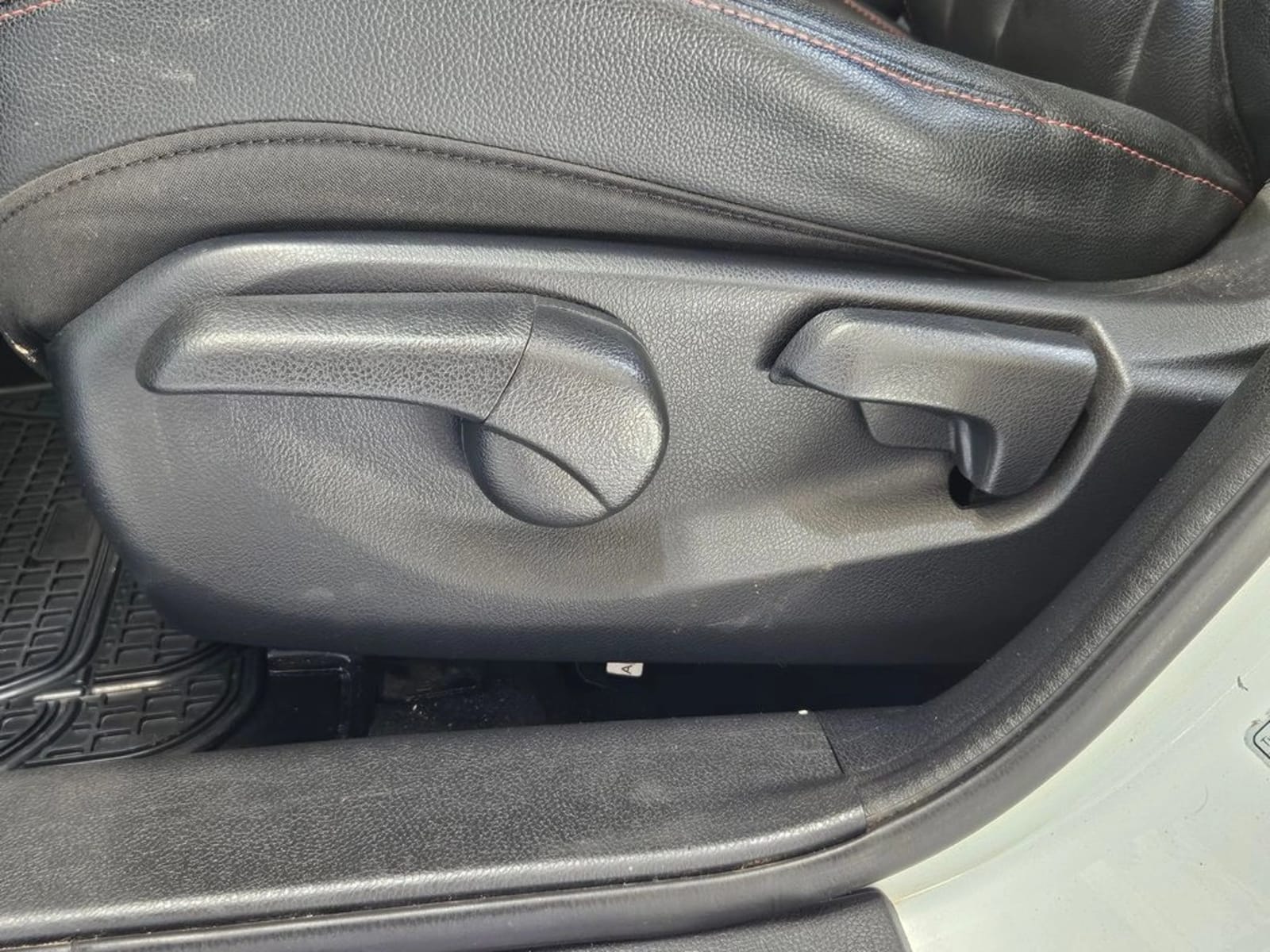 GREAT WALL HAVAL H6 1.5 LUXURY 4X2 MT 5P 2020 - Imagen 20 de 20