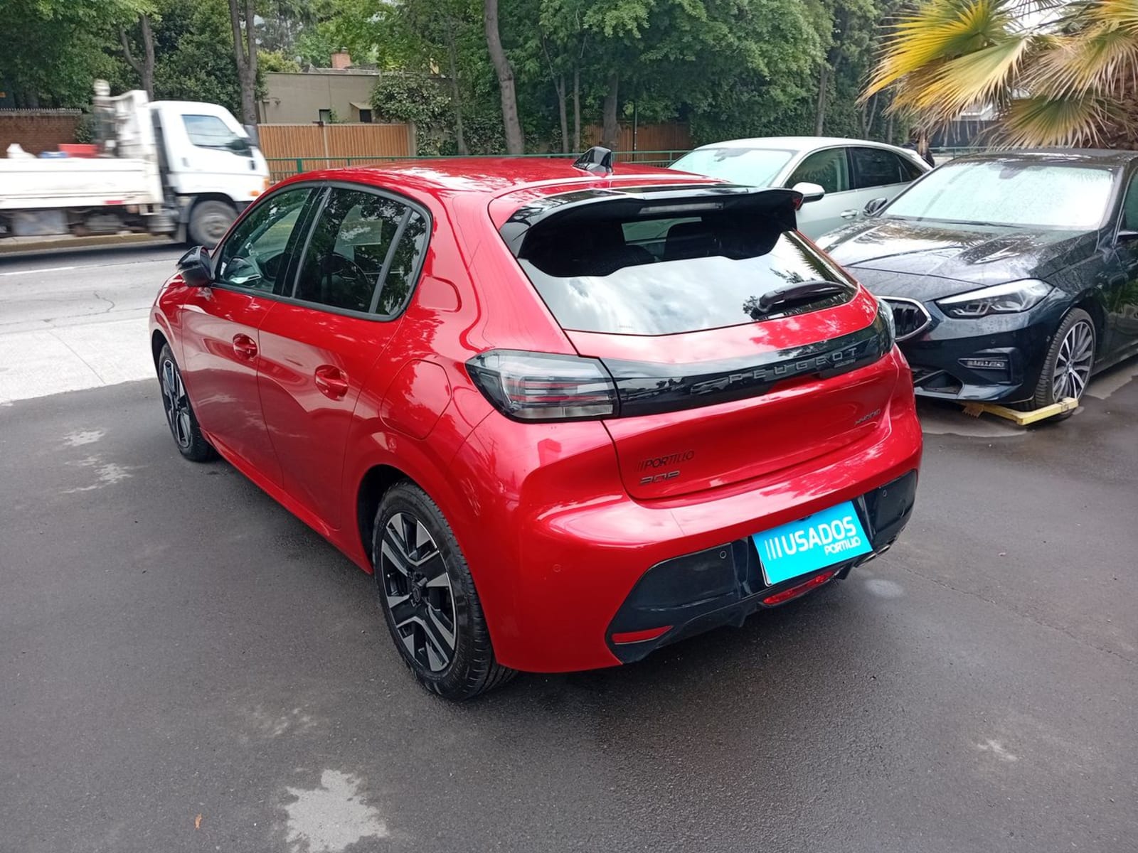 Peugeot 208 1.2 Mca Allure Mhev 136 4x2 Edct6 At 5p 2025 - Imagen 4 de 7