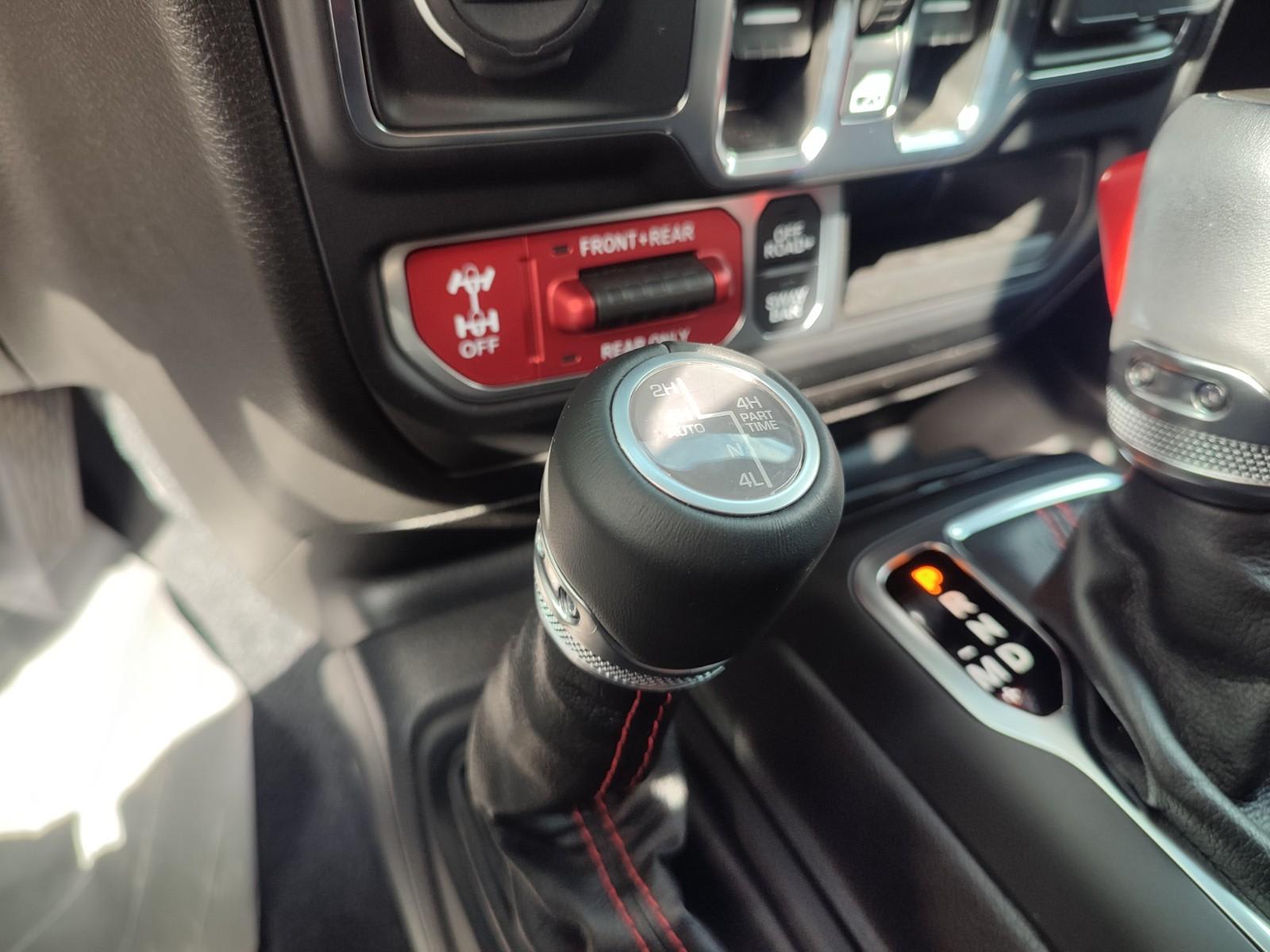 JEEP GLADIATOR RUBICON UNLIMITED 3.6 4X4 2024 - Imagen 11 de 15