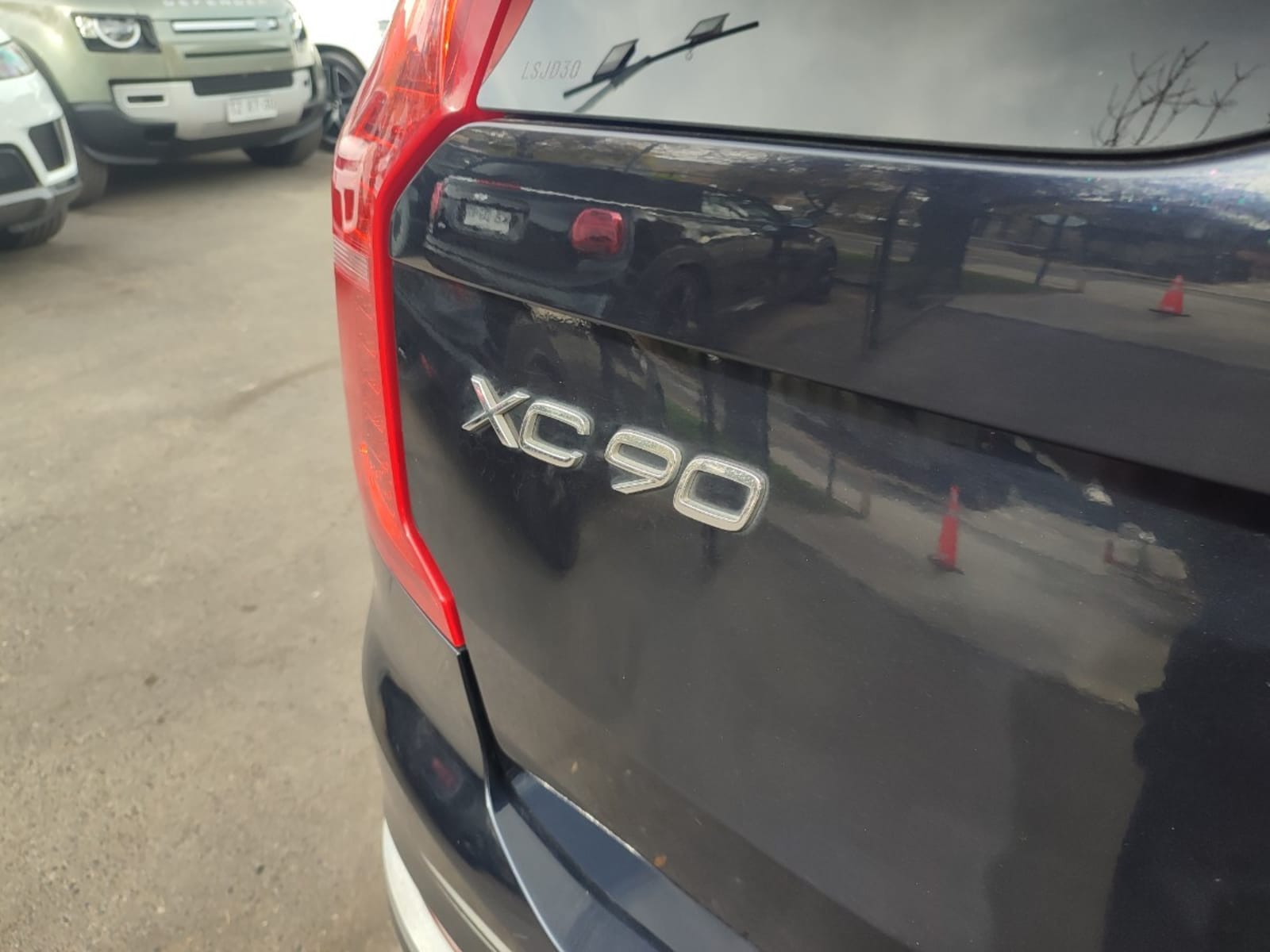VOLVO XC90 D5 INSCRIPTION 2.0 4WD 2019 - Imagen 9 de 18