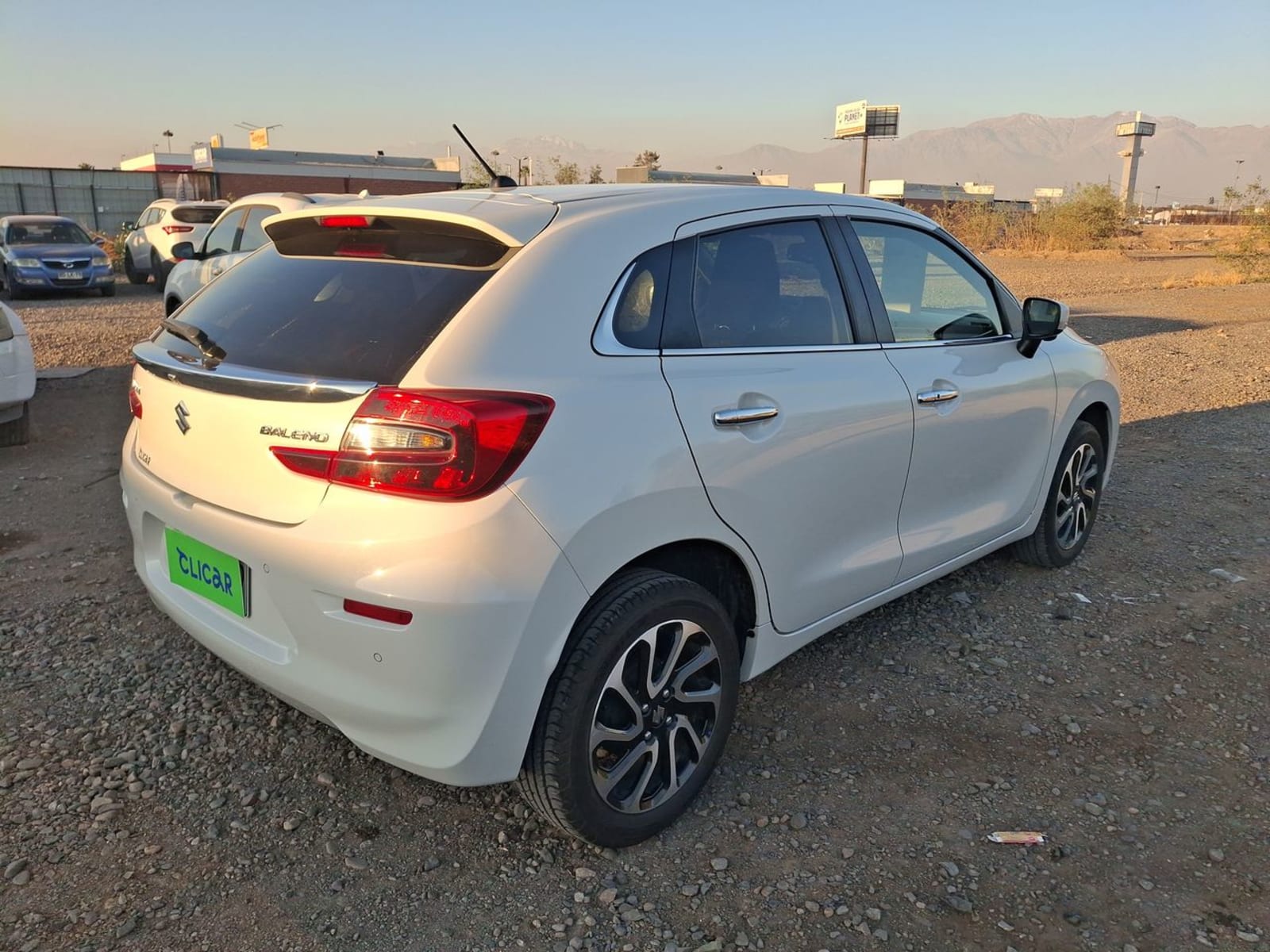 Suzuki Baleno 1.5 Glx 4x2 Mt 5p 2023 - Imagen 7 de 8