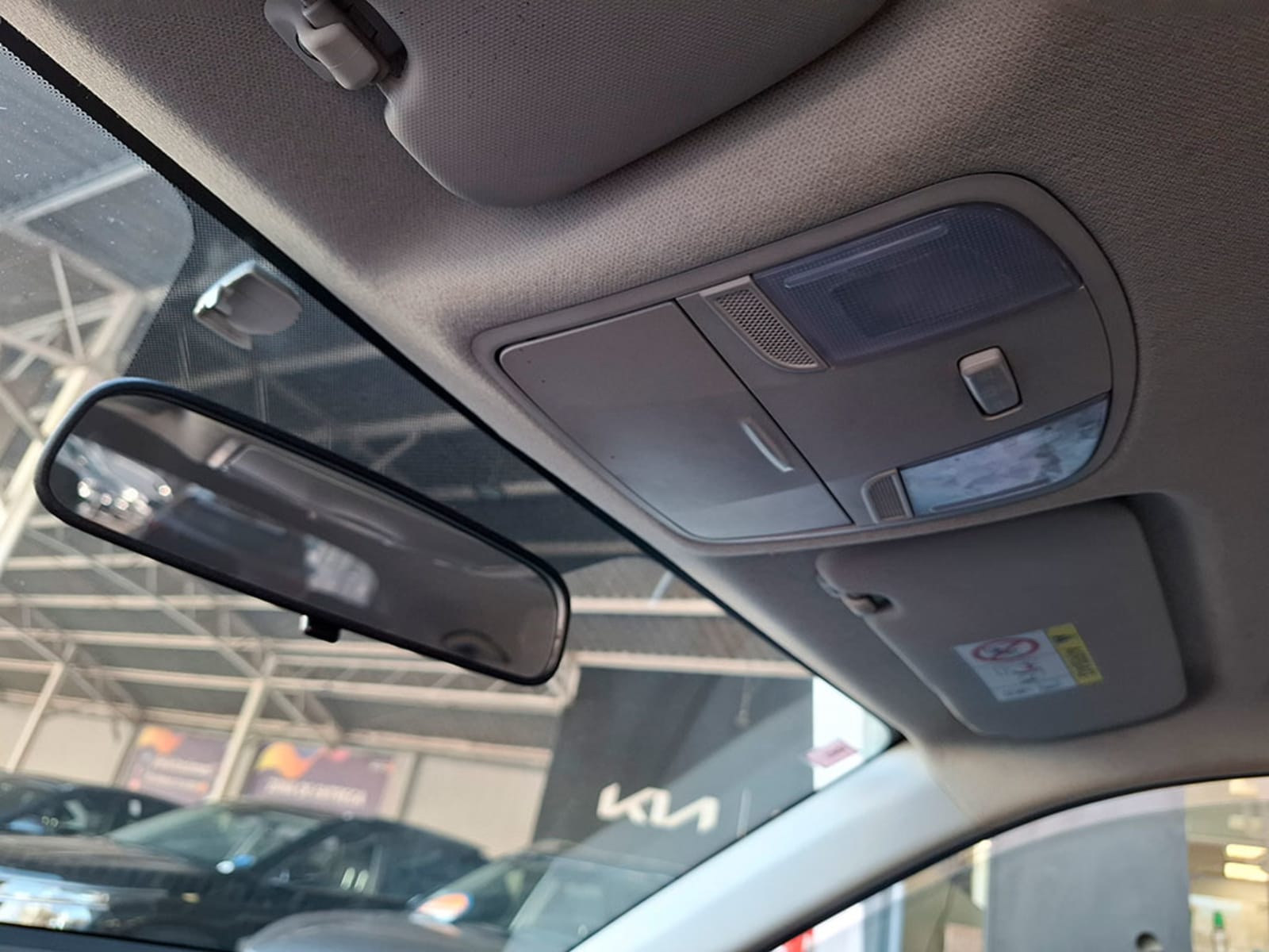 KIA SONET 1.5 EX FULL 2022 - Imagen 17 de 20