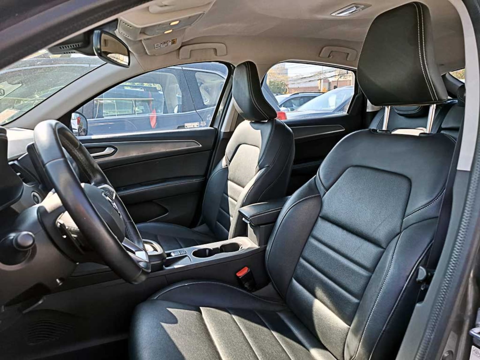 RENAULT ARKANA 1.3 ZEN AT 2024 - Imagen 13 de 20
