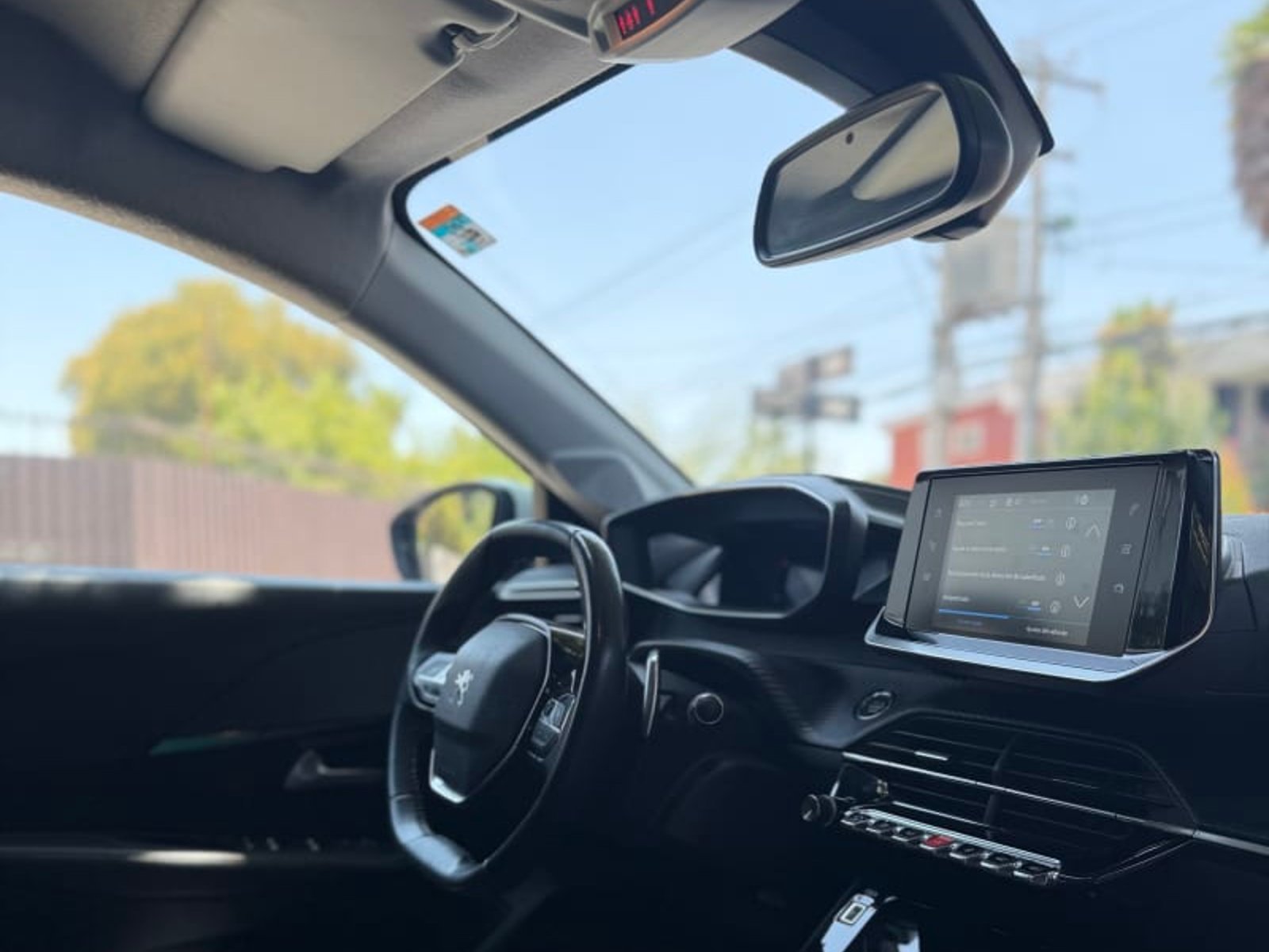 Peugeot 208 2021 - Foto 5 de 8