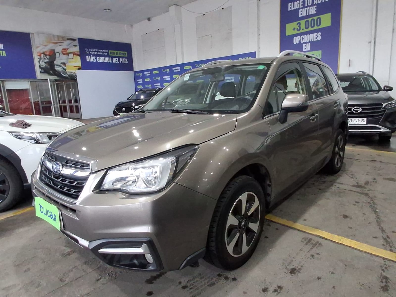 Subaru Forester 2.0i Xs Si-drive Awd At 5p 2018 - Imagen 3 de 8