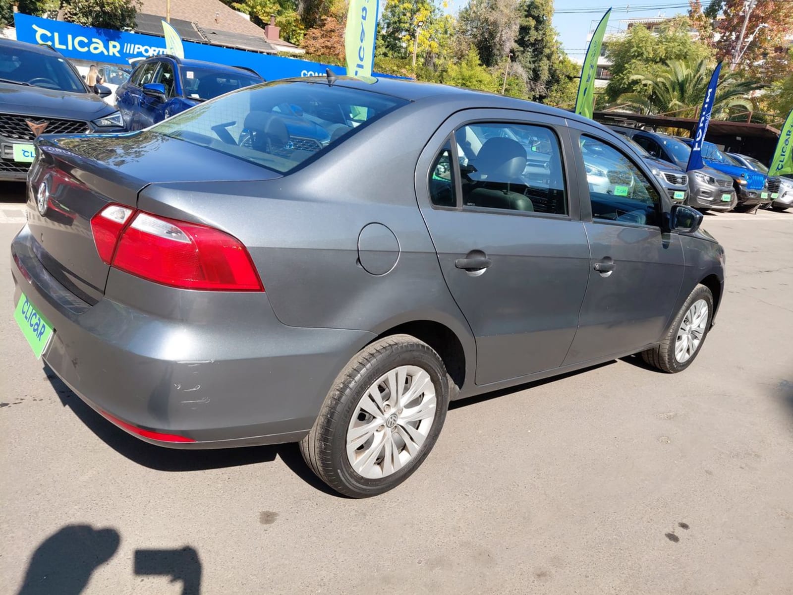 Volkswagen Voyage 1.6 Trendline 4x2 Ac 2ab Mt 4p 2022 - Imagen 7 de 8