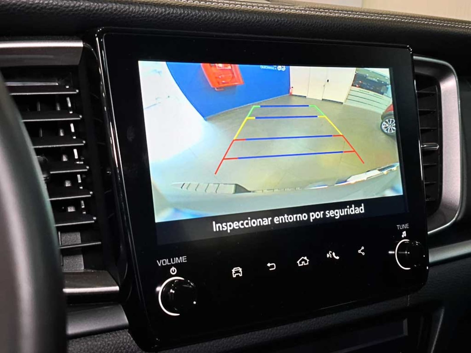 MAZDA BT-50 (IN) 3.0 DC HIGH PLUS AT 4X4 DIESEL 2025 - Imagen 19 de 20