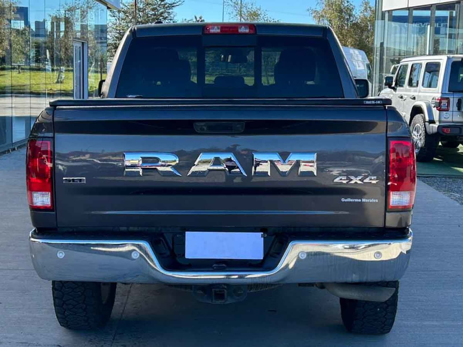 RAM 1500 SLT 4X4 3.6 AUT 2021 - Imagen 5 de 14