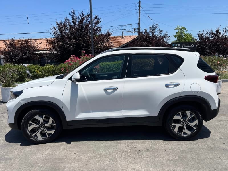 Kia Sonet 2021 - Imagen 4 de 8