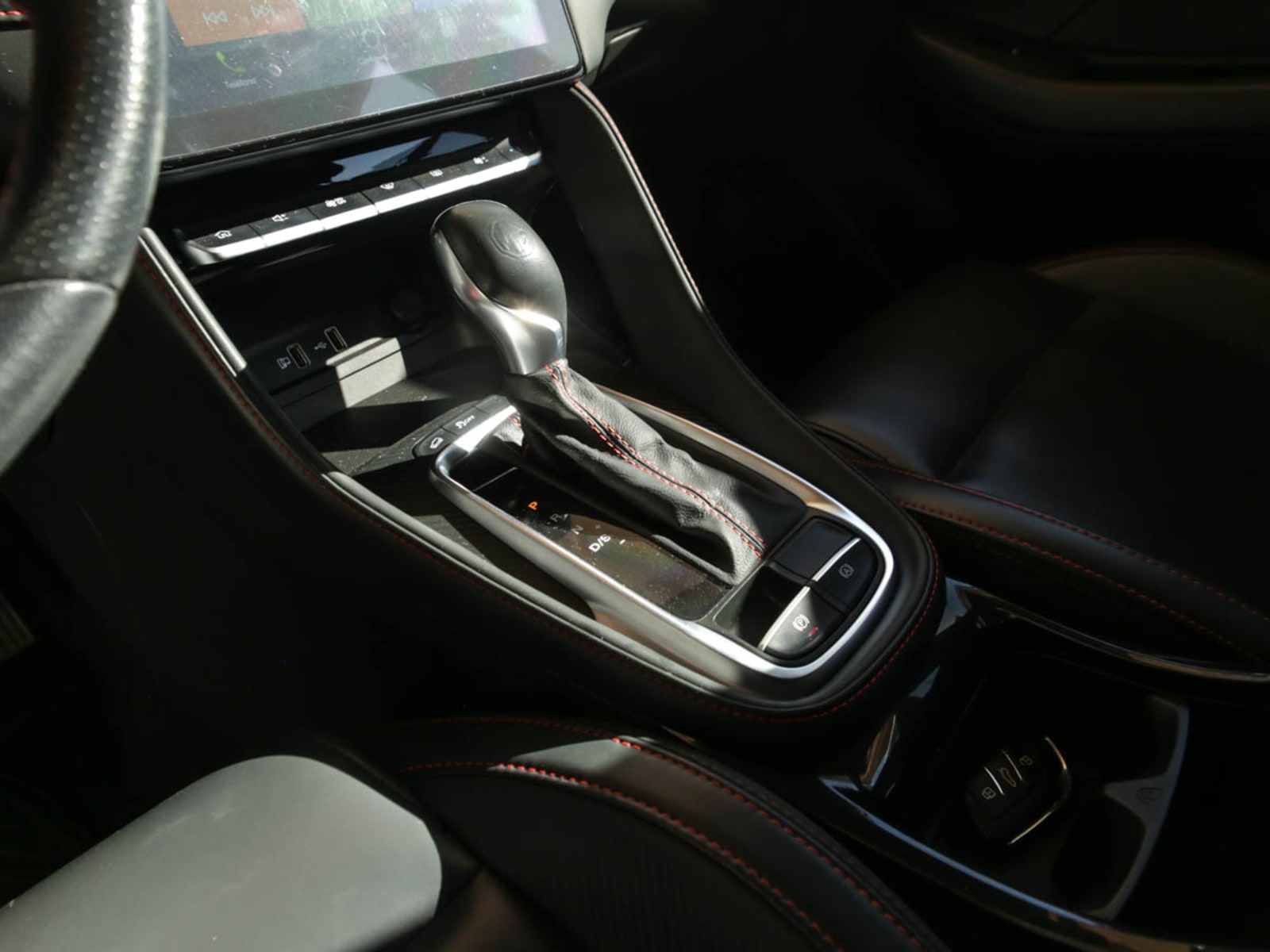 MG MG ZX 1.5 CVT DLX 2022 - Imagen 9 de 13