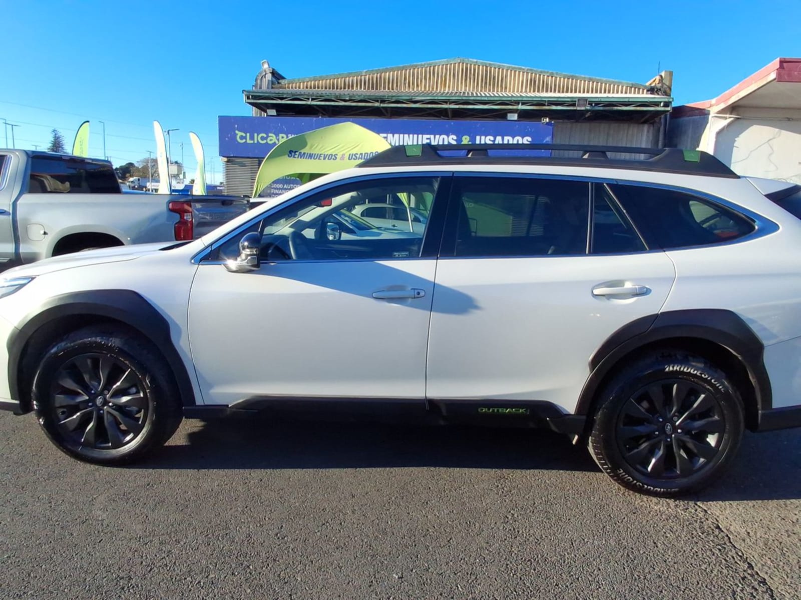 Subaru Outback 2.4t Field Edition Awd Cvt At 5p 2024 - Imagen 4 de 8