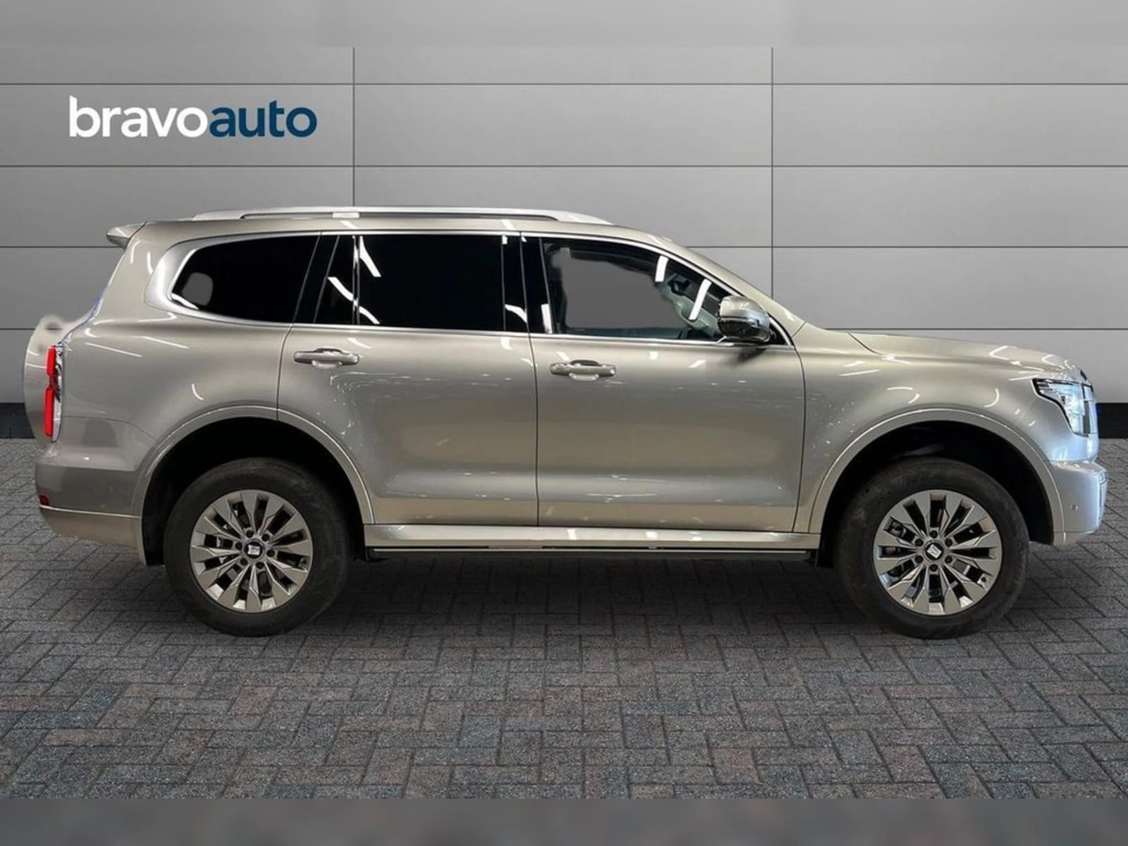 GREAT WALL TANK 500 (IN) 3.0 T AT 4X4 2025 - Imagen 6 de 18