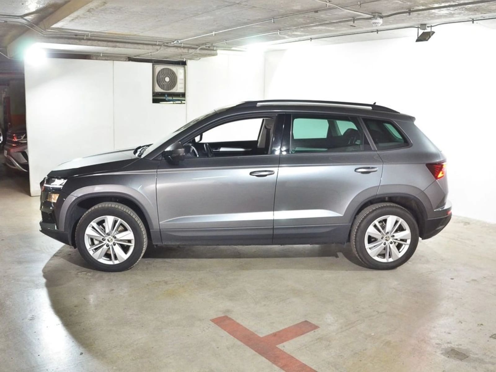 SKODA KAROQ 1.4 TSI AT - Selection 2025 - Imagen 7 de 14