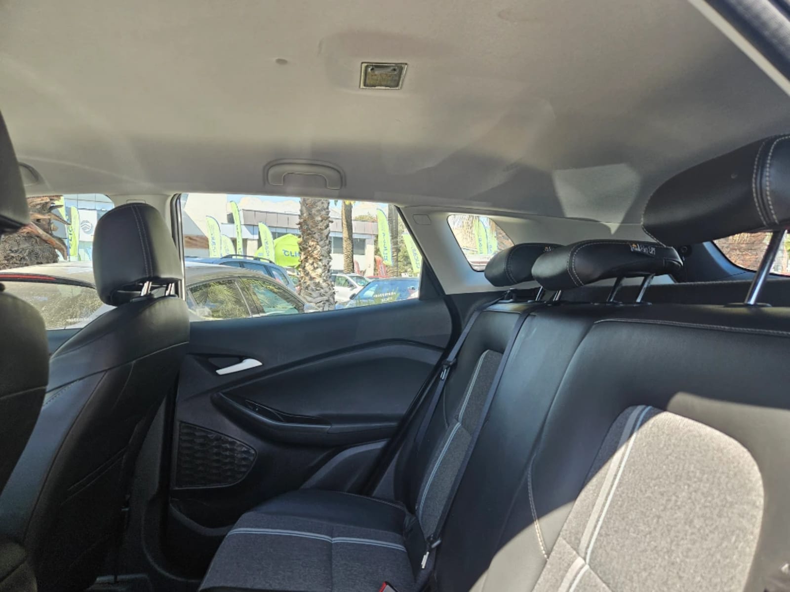 CHEVROLET TRACKER 1.2T LTZ R 4X2 AT 5P 2025 - Imagen 15 de 20