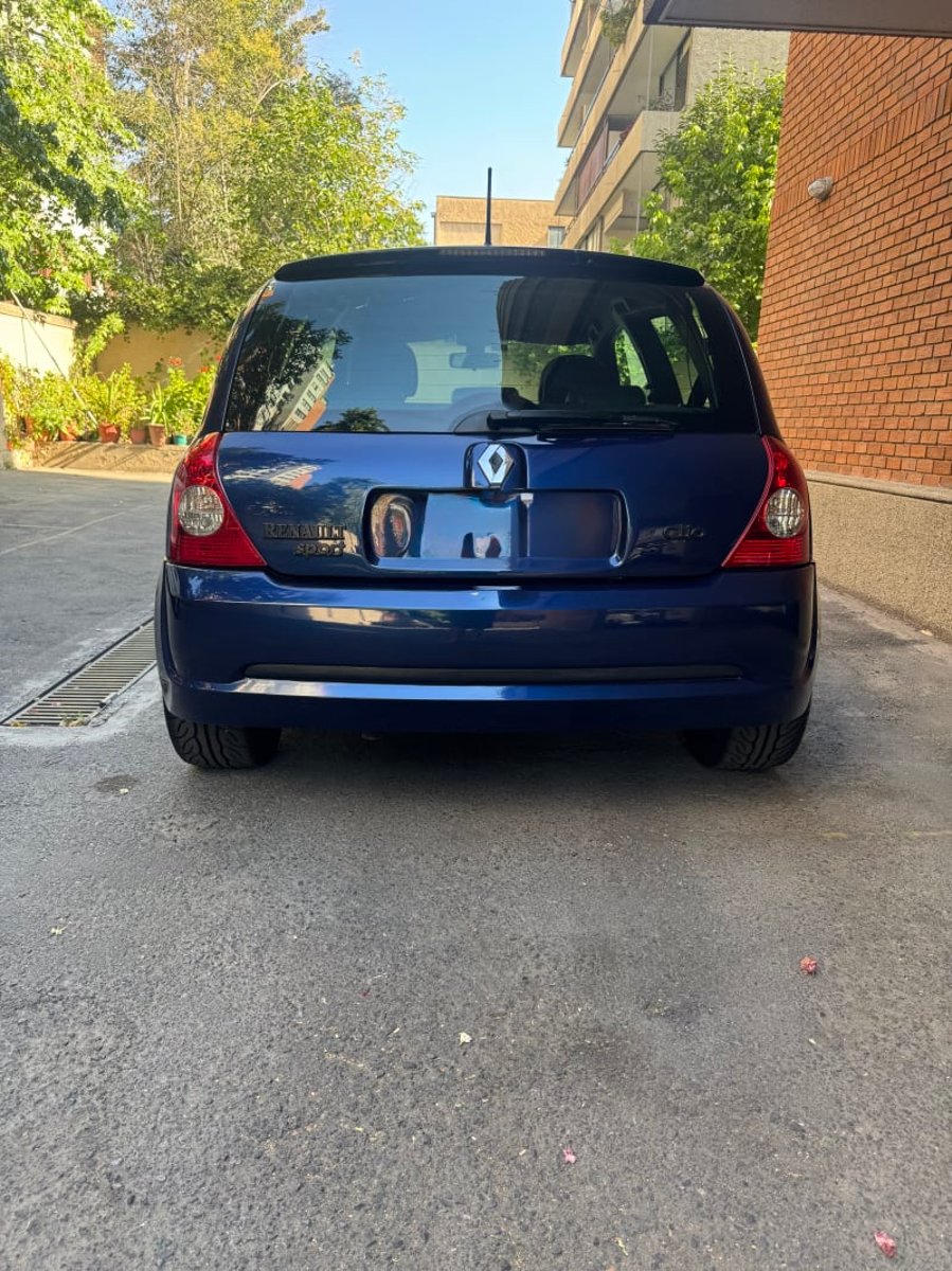 Renault Clio Sport 2.0 2004 - Imagen 4 de 8