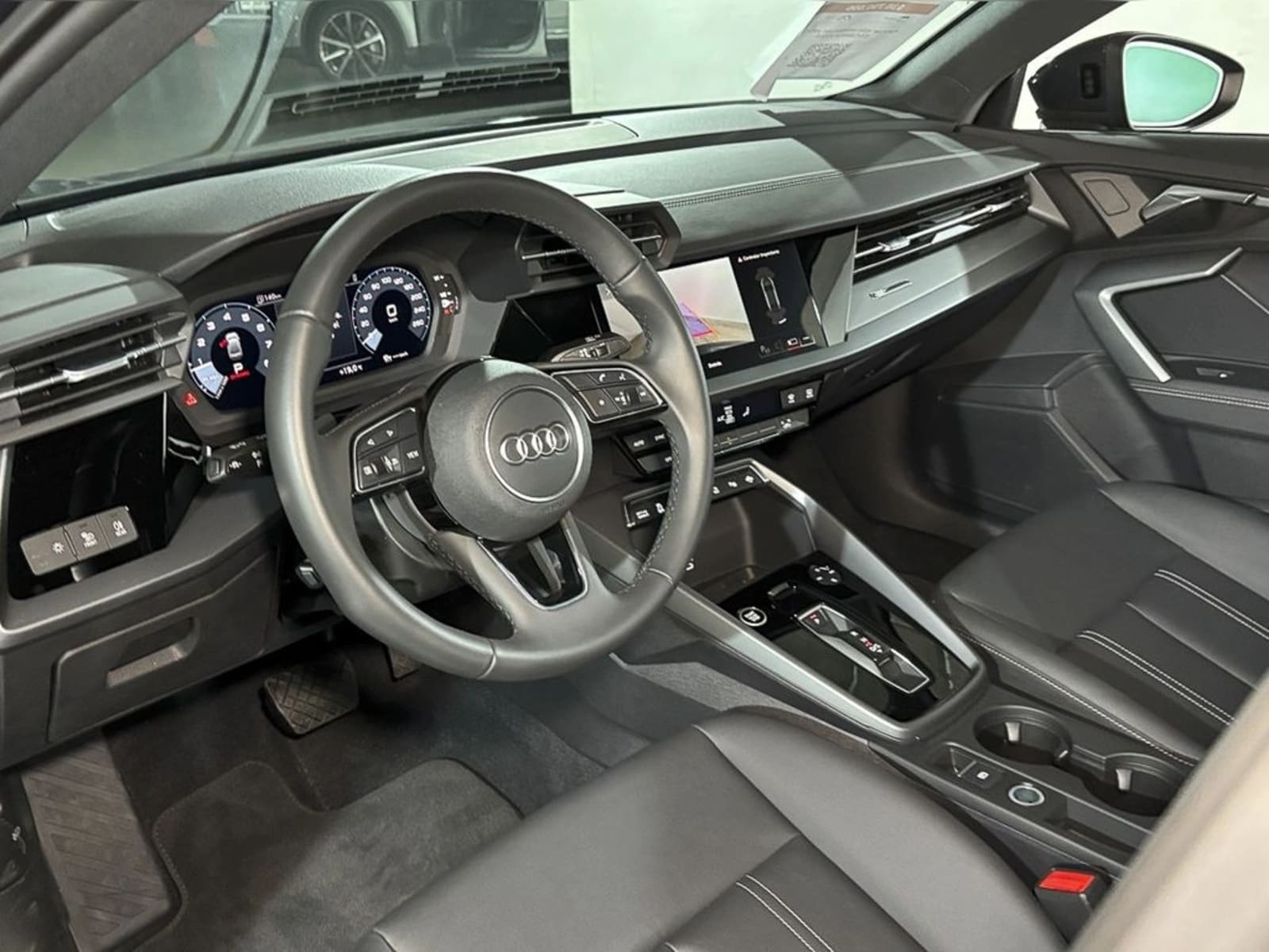 AUDI A3 Sedan PI 35 TFSI MHEV 2025 - Imagen 8 de 15