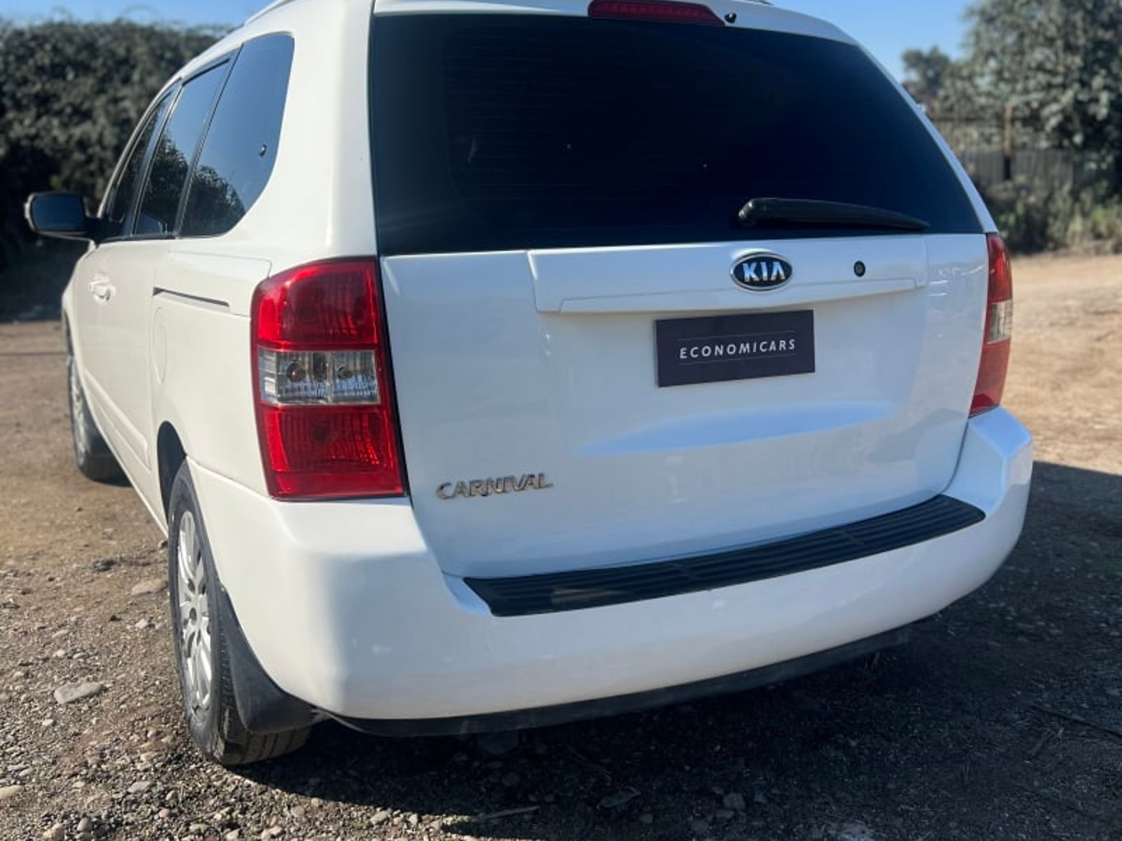 Kia Carnival 2014 - Foto 2 de 3