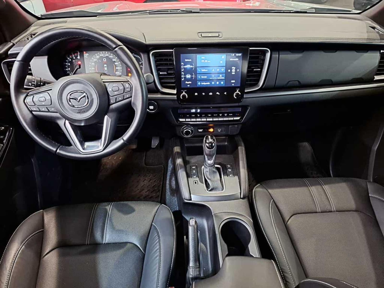 MAZDA BT-50 (IN) 3.0 DC HIGH PLUS AT 4X4 DIESEL 2025 - Imagen 15 de 20