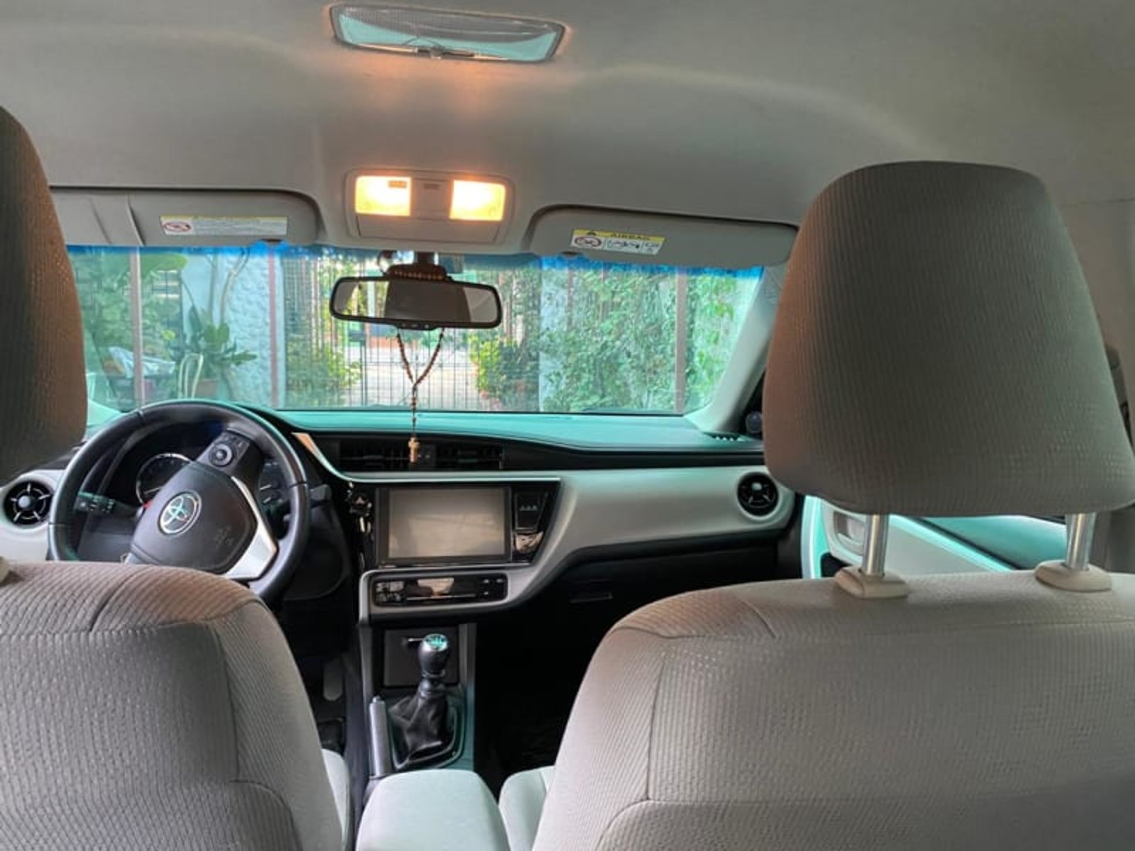 Toyota COROLLA 1.8 XLI 172R1N0 MT 2019 - Foto 5 de 8