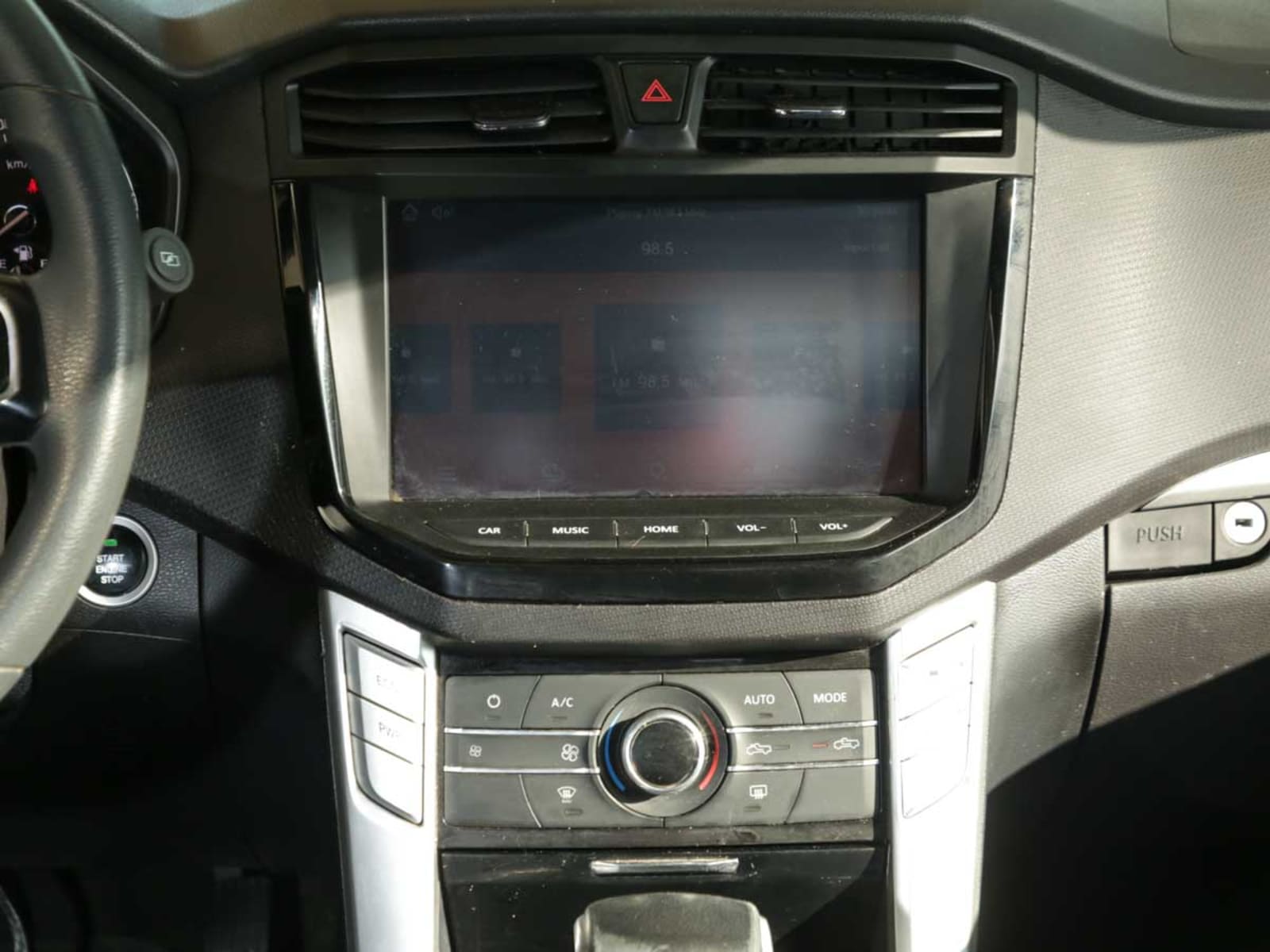 MAXUS T60 GLX 4X4 2.8 AT 2018 - Imagen 15 de 15