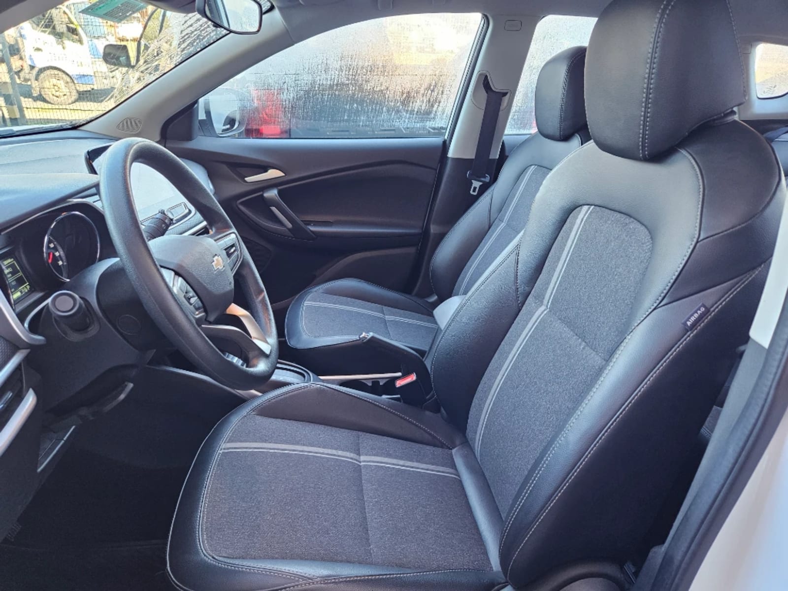 CHEVROLET TRACKER 1.2T LTZ R 4X2 AT 5P 2025 - Imagen 15 de 20