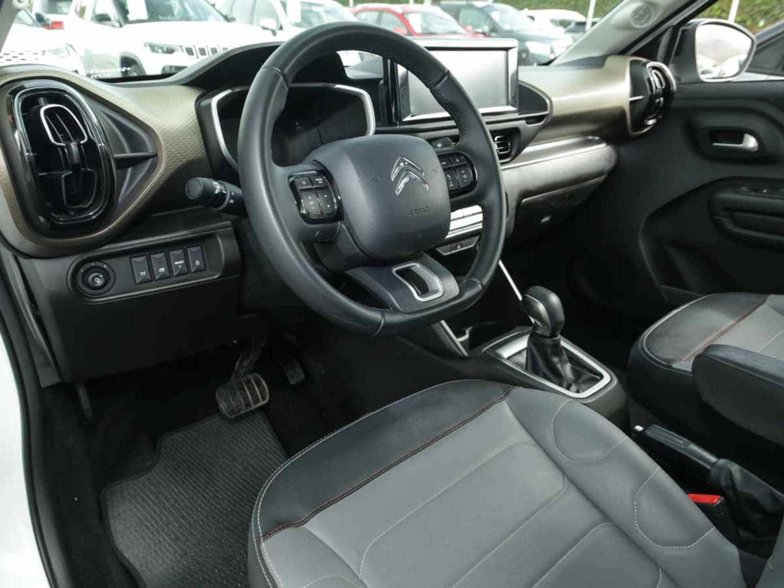 CITROEN C3 Aircross Turbo 125 CVT Shine 7P TN 2026 - Imagen 8 de 14