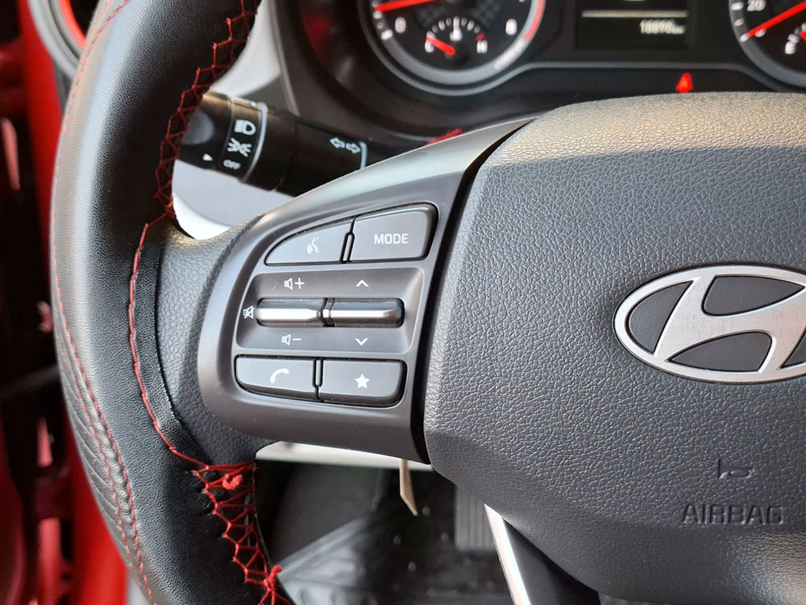 HYUNDAI GRAND I10 1.2 AI3 PLUS MT 2025 - Imagen 11 de 20