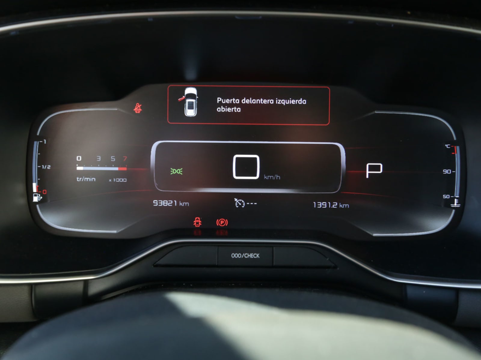 CITROEN C5 Aircross BlueHDi 130 EAT8 Feel 2021 - Imagen 7 de 13